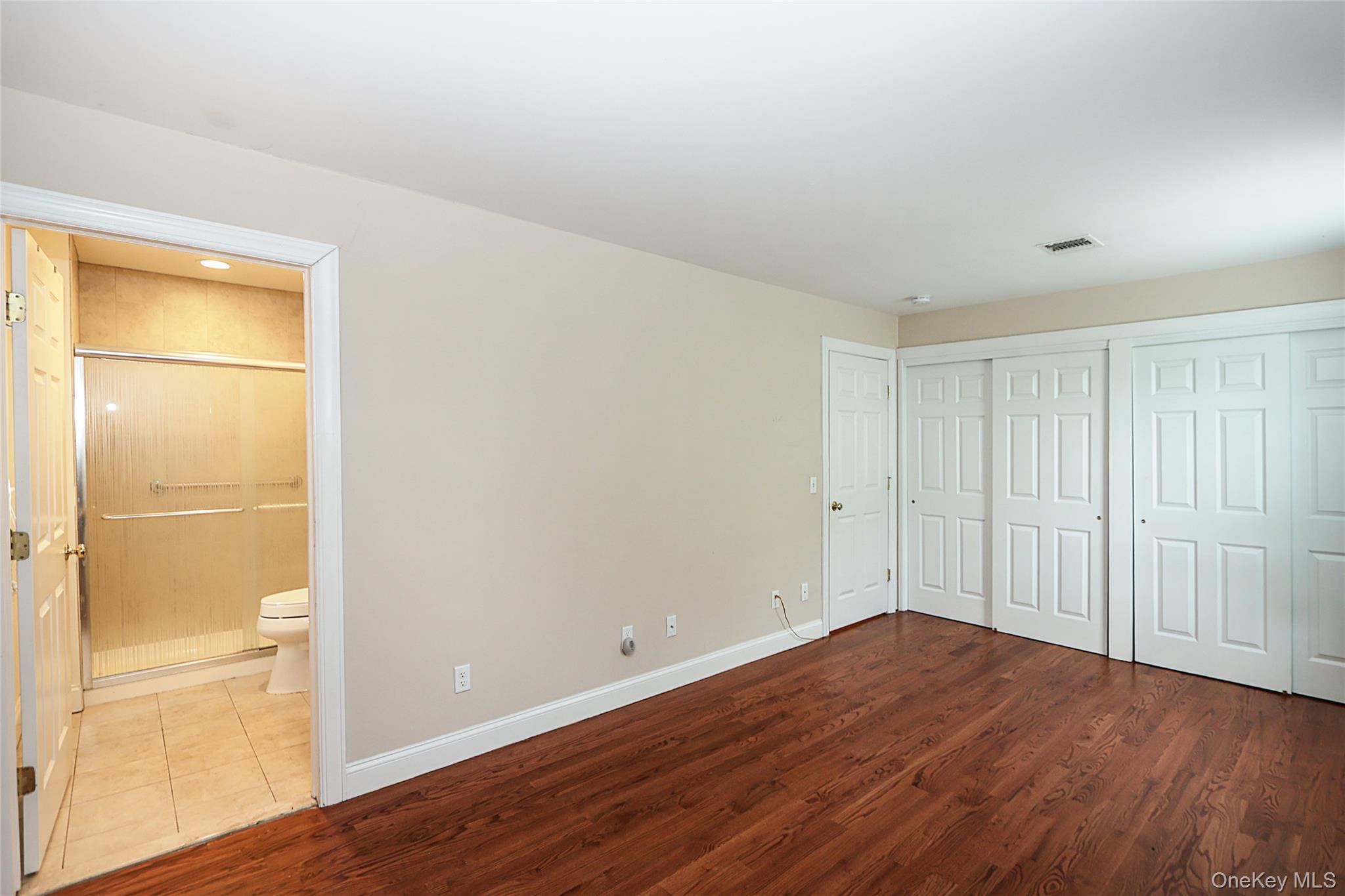 370 Rider Avenue – For Sale photo 17