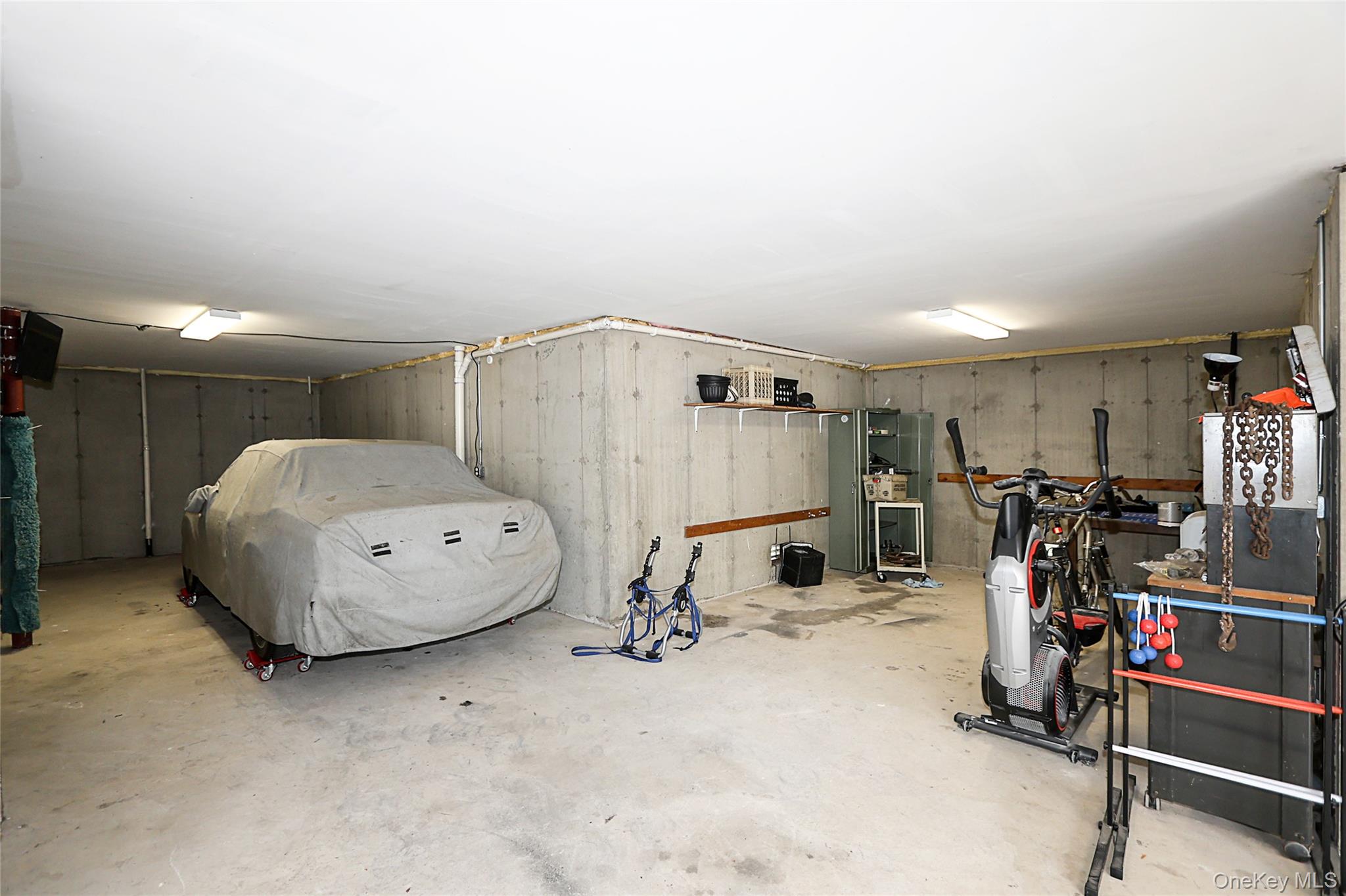 370 Rider Avenue – For Sale photo 34