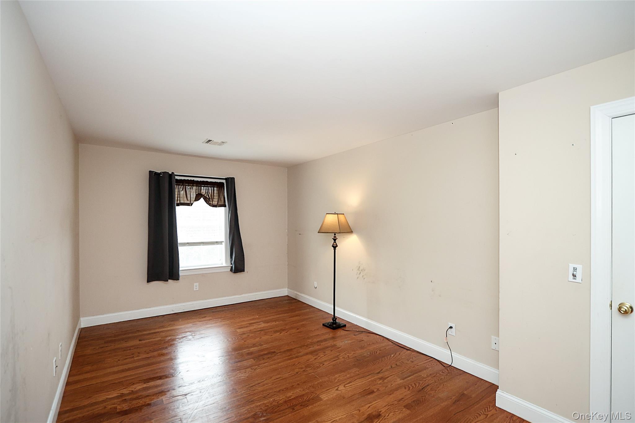 370 Rider Avenue – For Sale photo 22