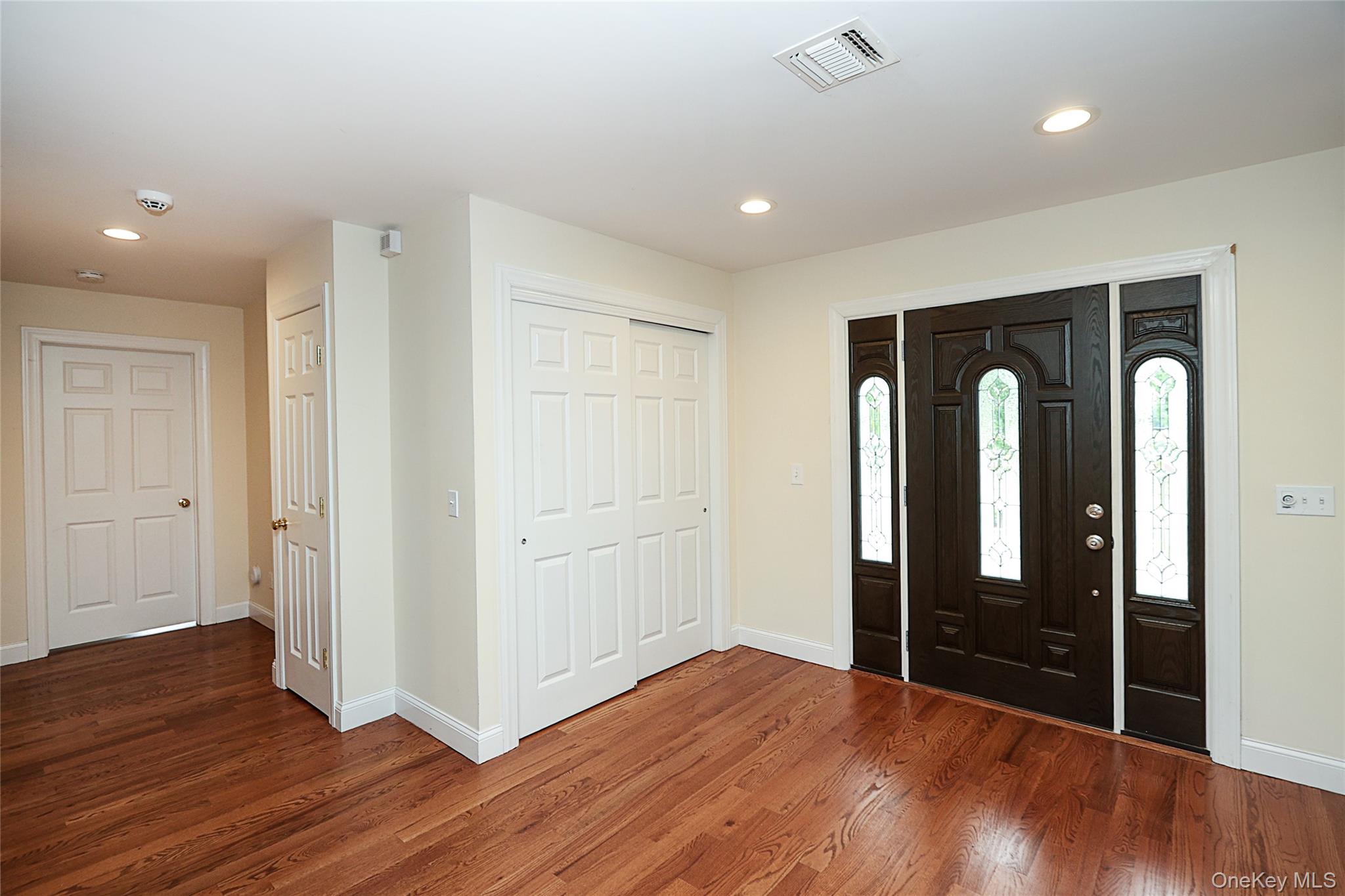 370 Rider Avenue – For Sale photo 5