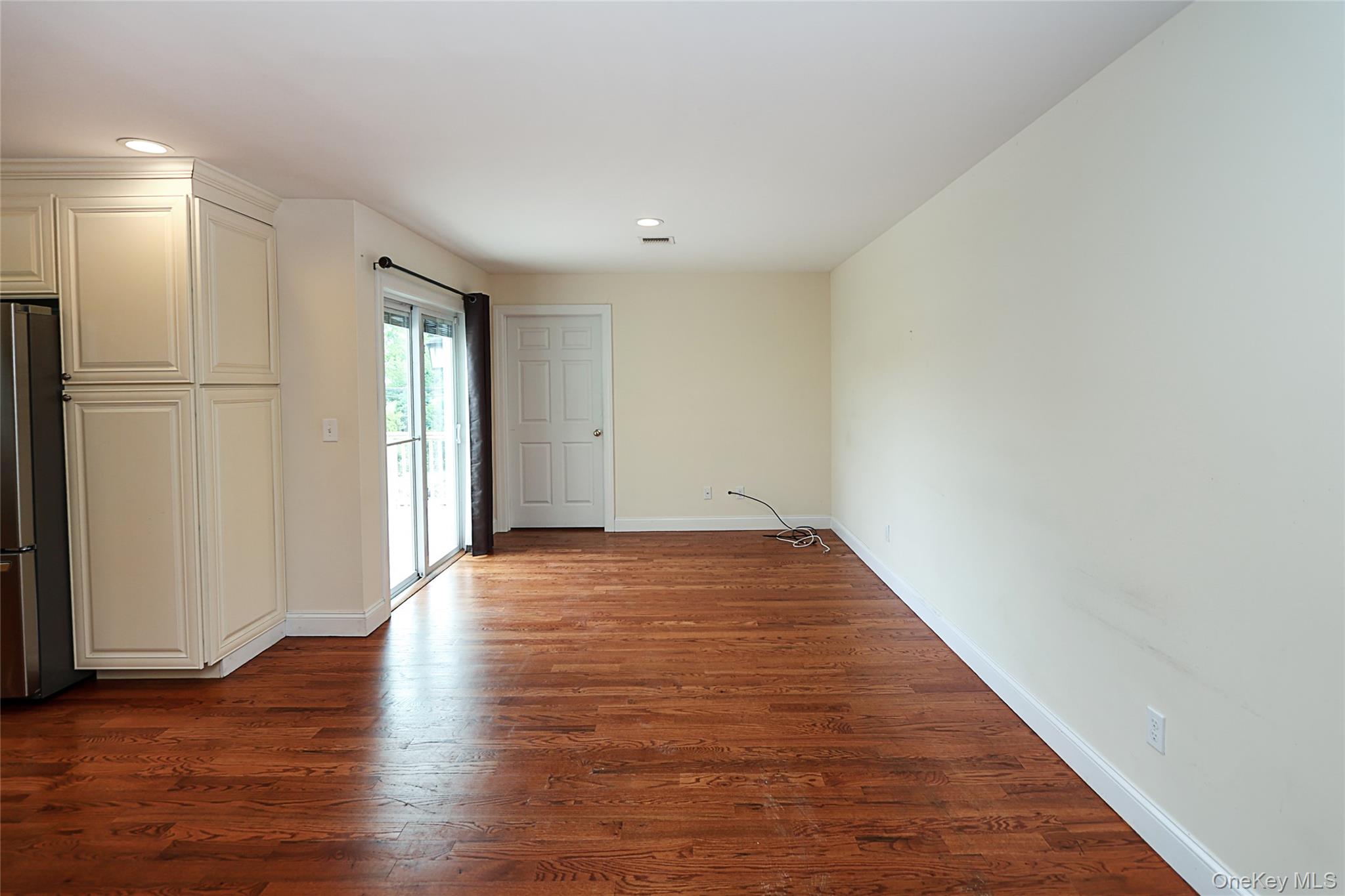 370 Rider Avenue – For Sale photo 13