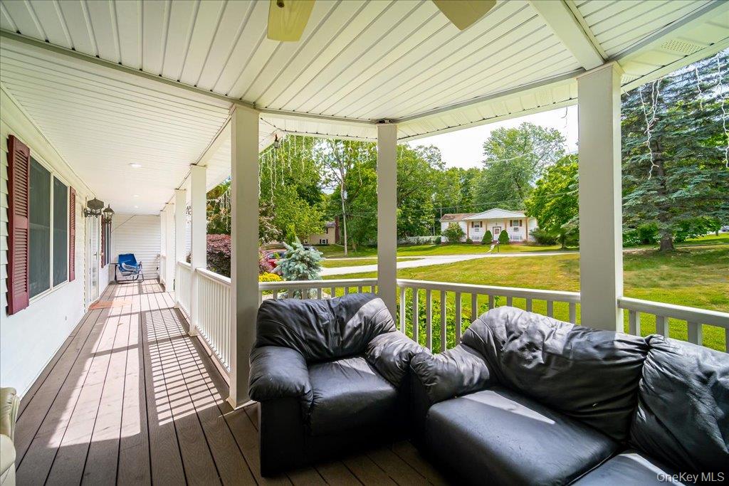 1 Cindy Lane – For Sale photo 6
