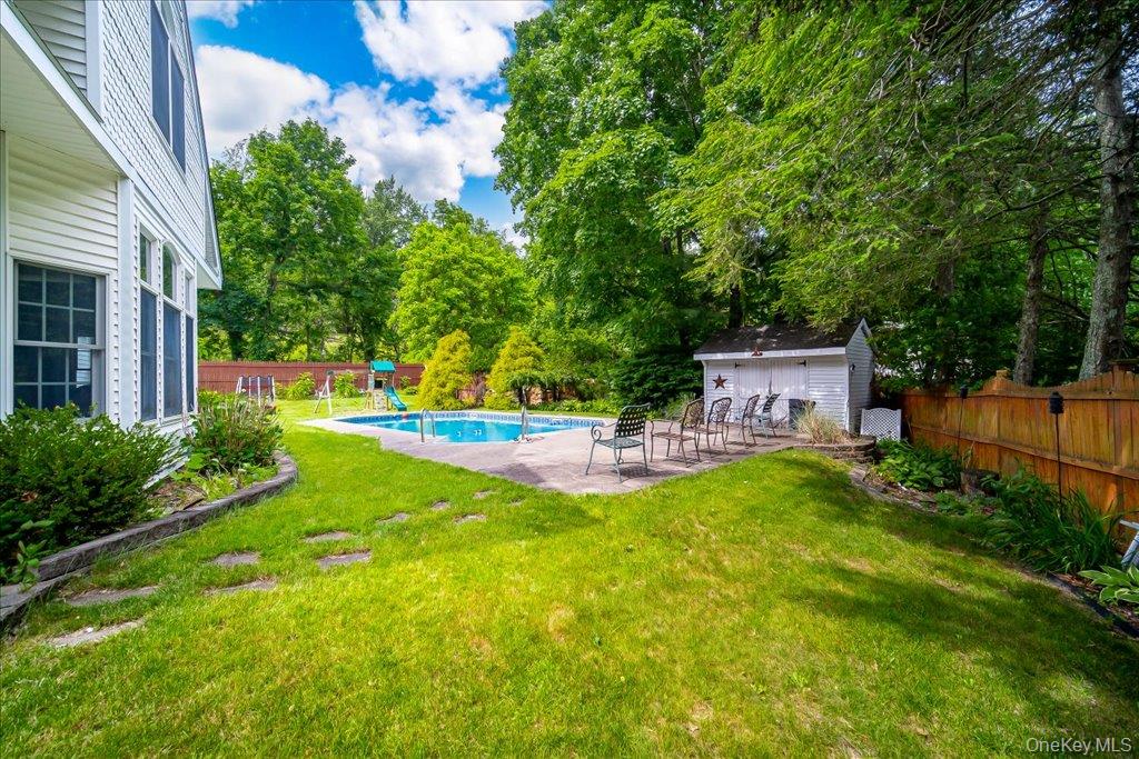 1 Cindy Lane – For Sale photo 36