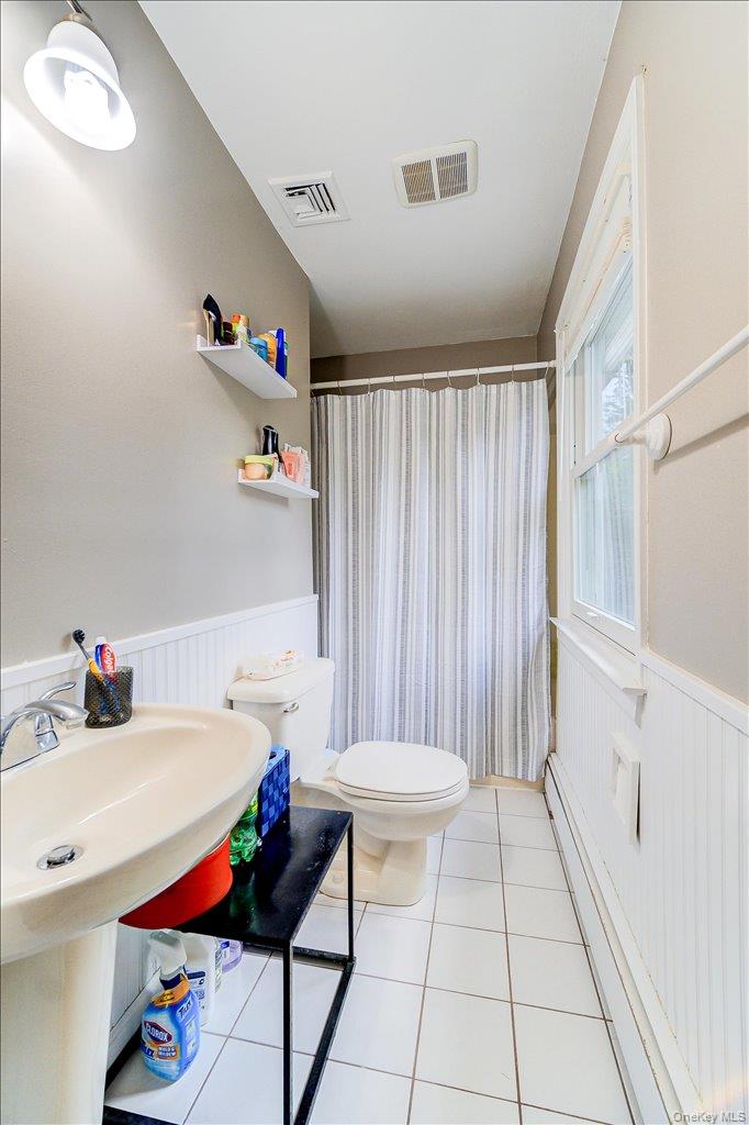 1 Cindy Lane – For Sale photo 32