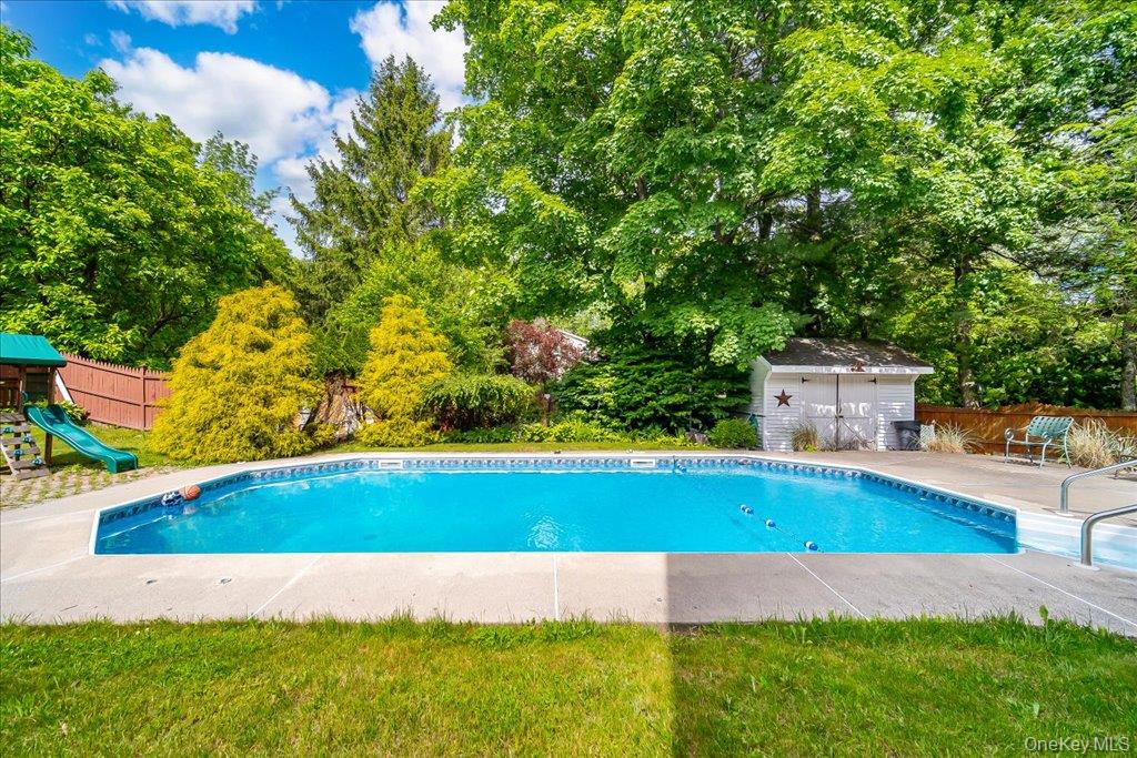 1 Cindy Lane – For Sale photo 41