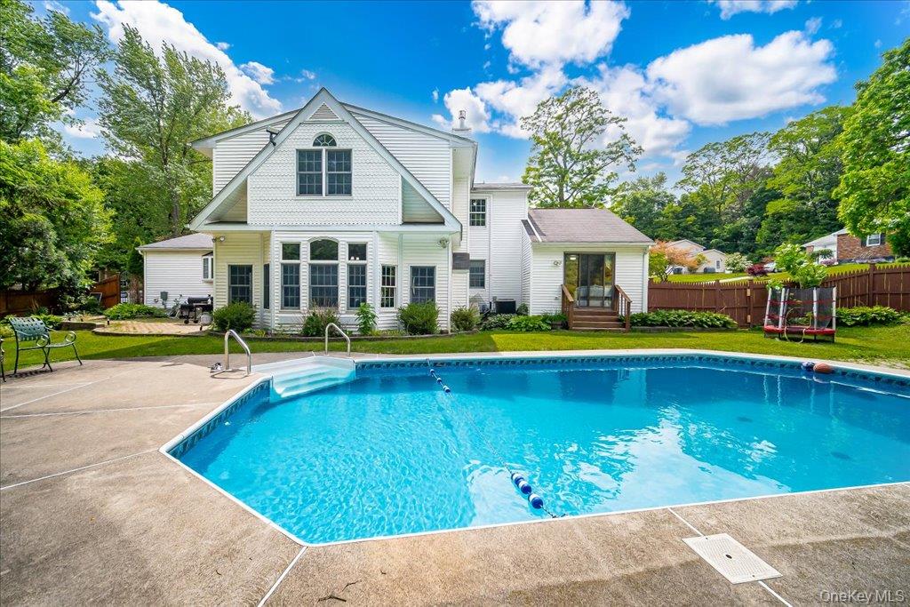 1 Cindy Lane – For Sale photo 39