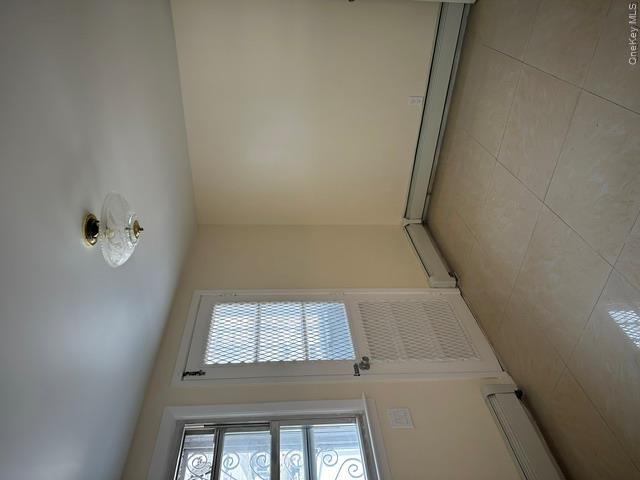 8933 96th Street – For Sale photo 6