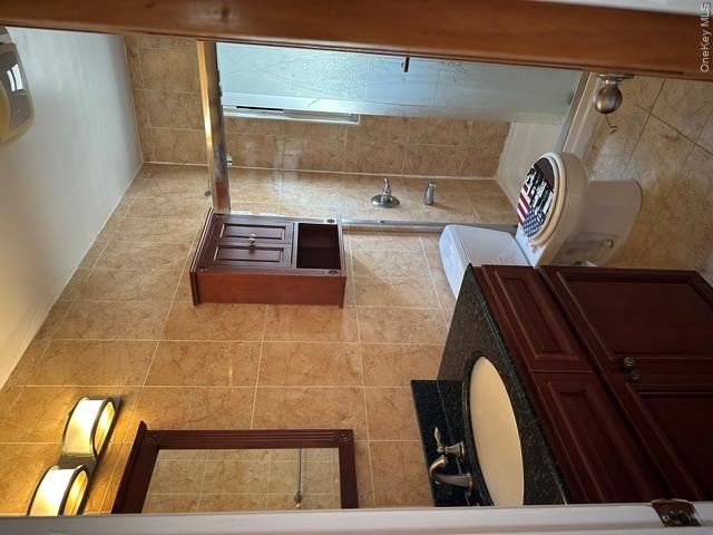8933 96th Street – For Sale photo 13