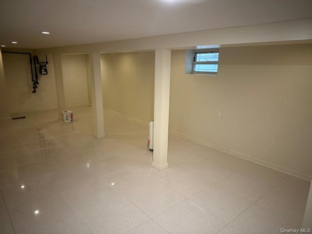 8933 96th Street – For Sale photo 10