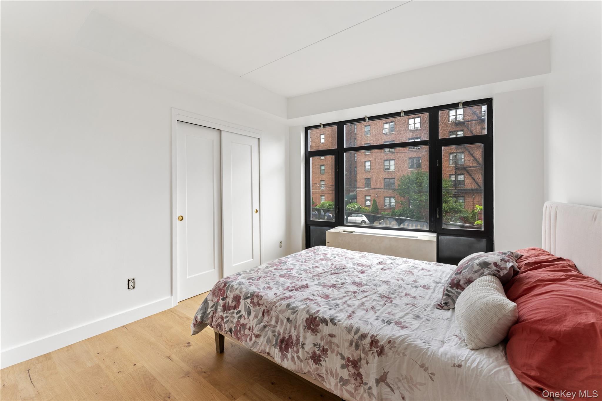 3536 Cambridge Avenue, Unit 2A photo 10