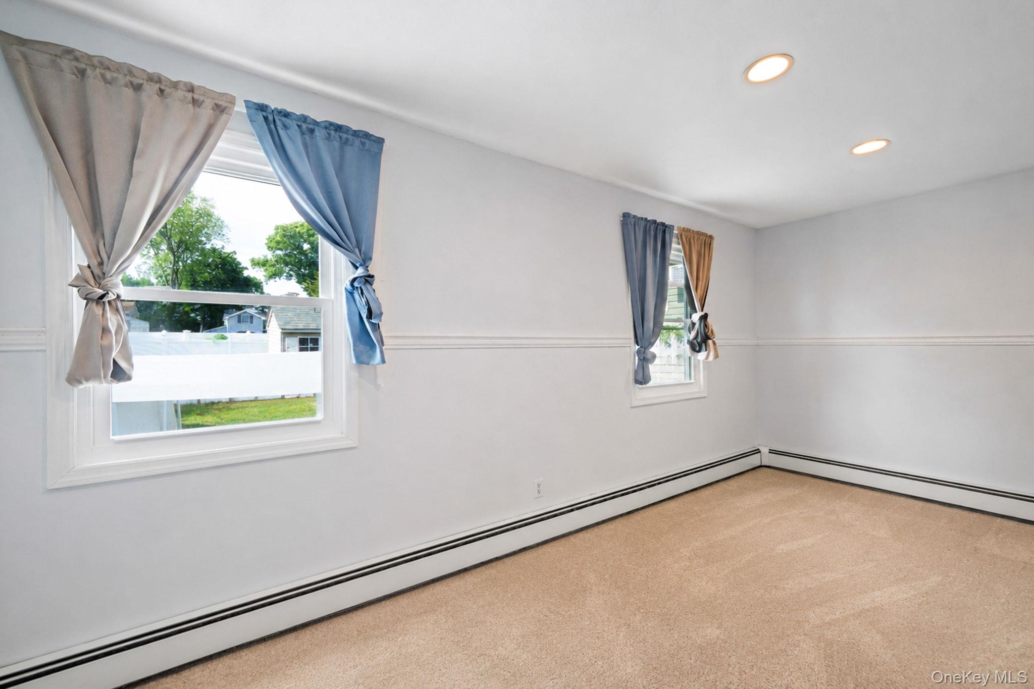 535 Outlook Avenue – For Sale photo 13