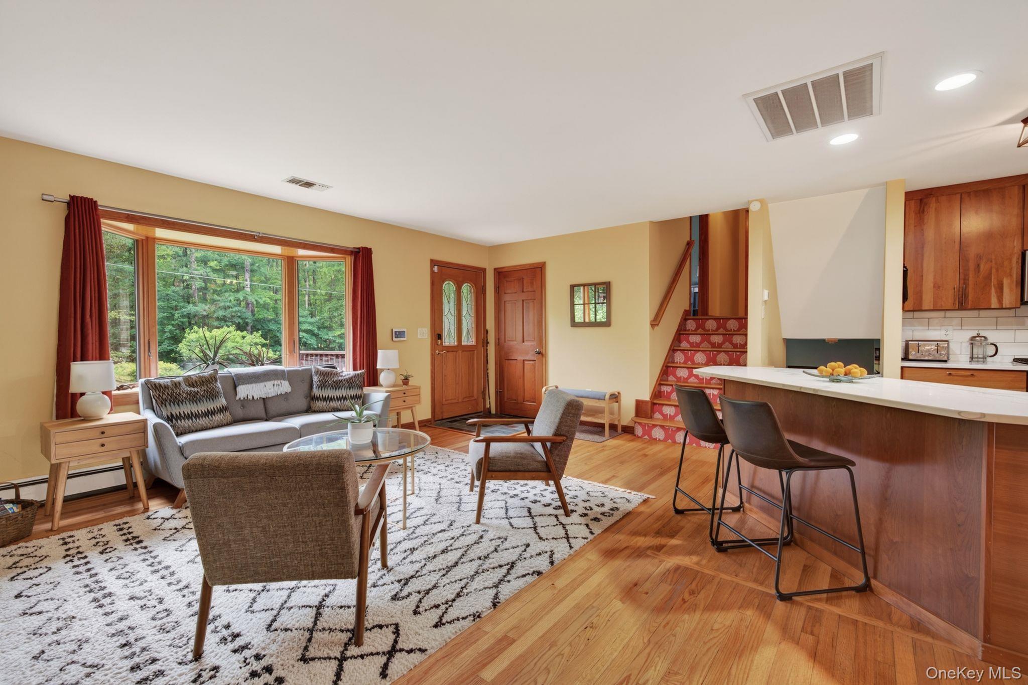11 Mary Lou Lane – For Sale photo 11