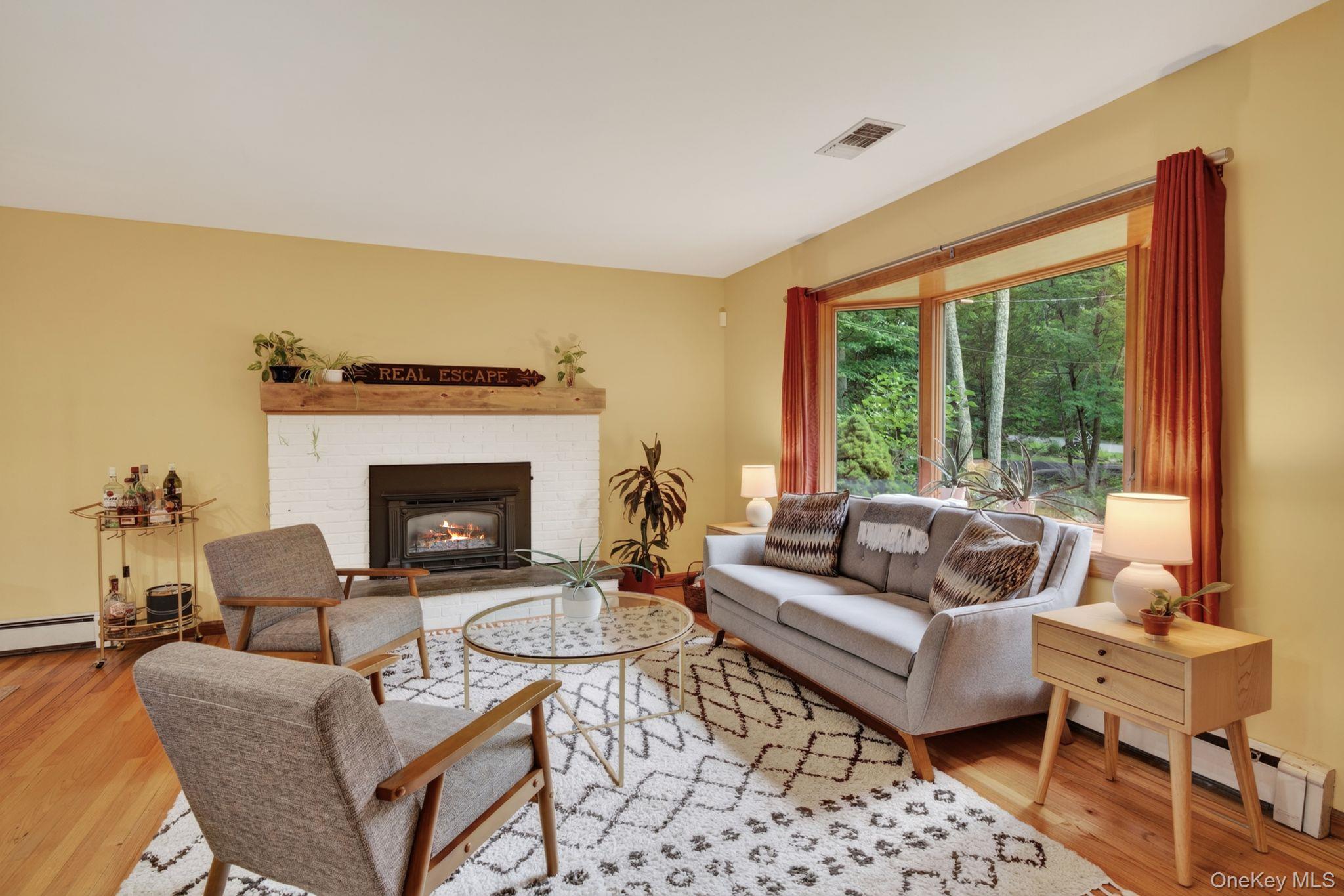 11 Mary Lou Lane – For Sale photo 10