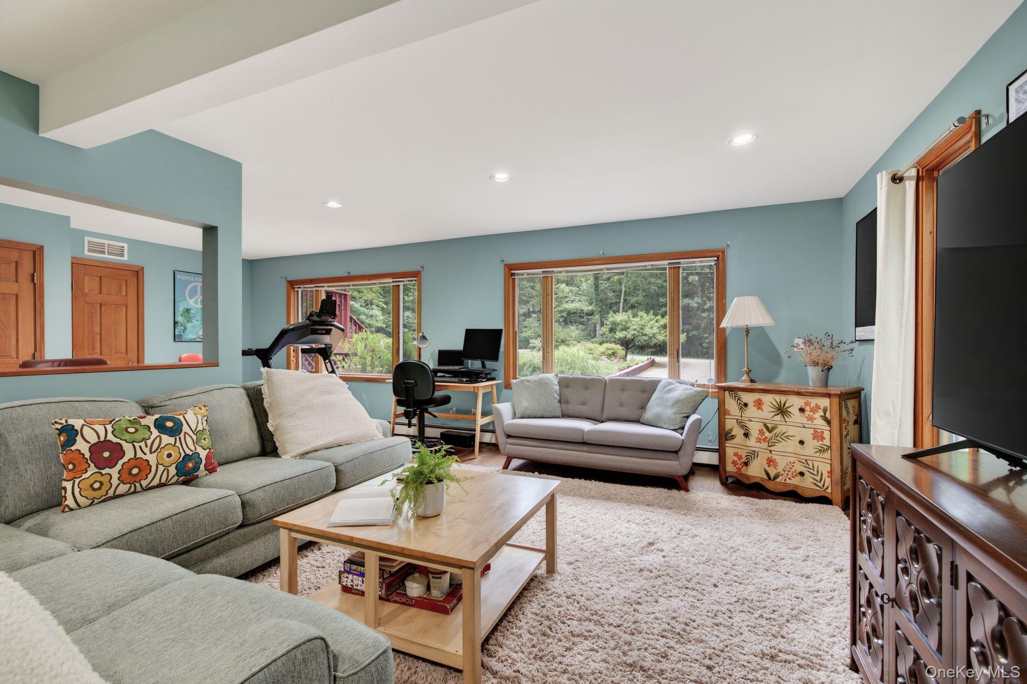 11 Mary Lou Lane – For Sale photo 13