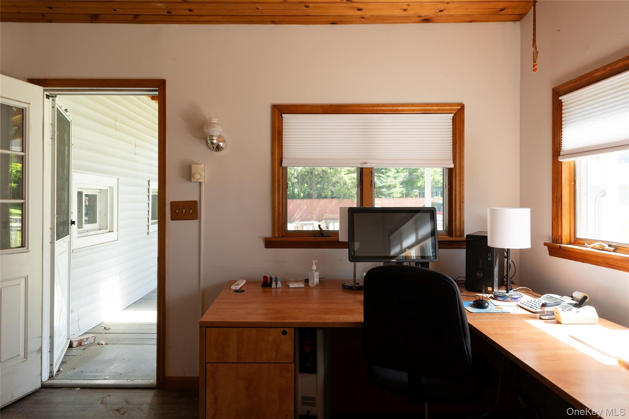 7318 S Broadway – For Sale photo 8