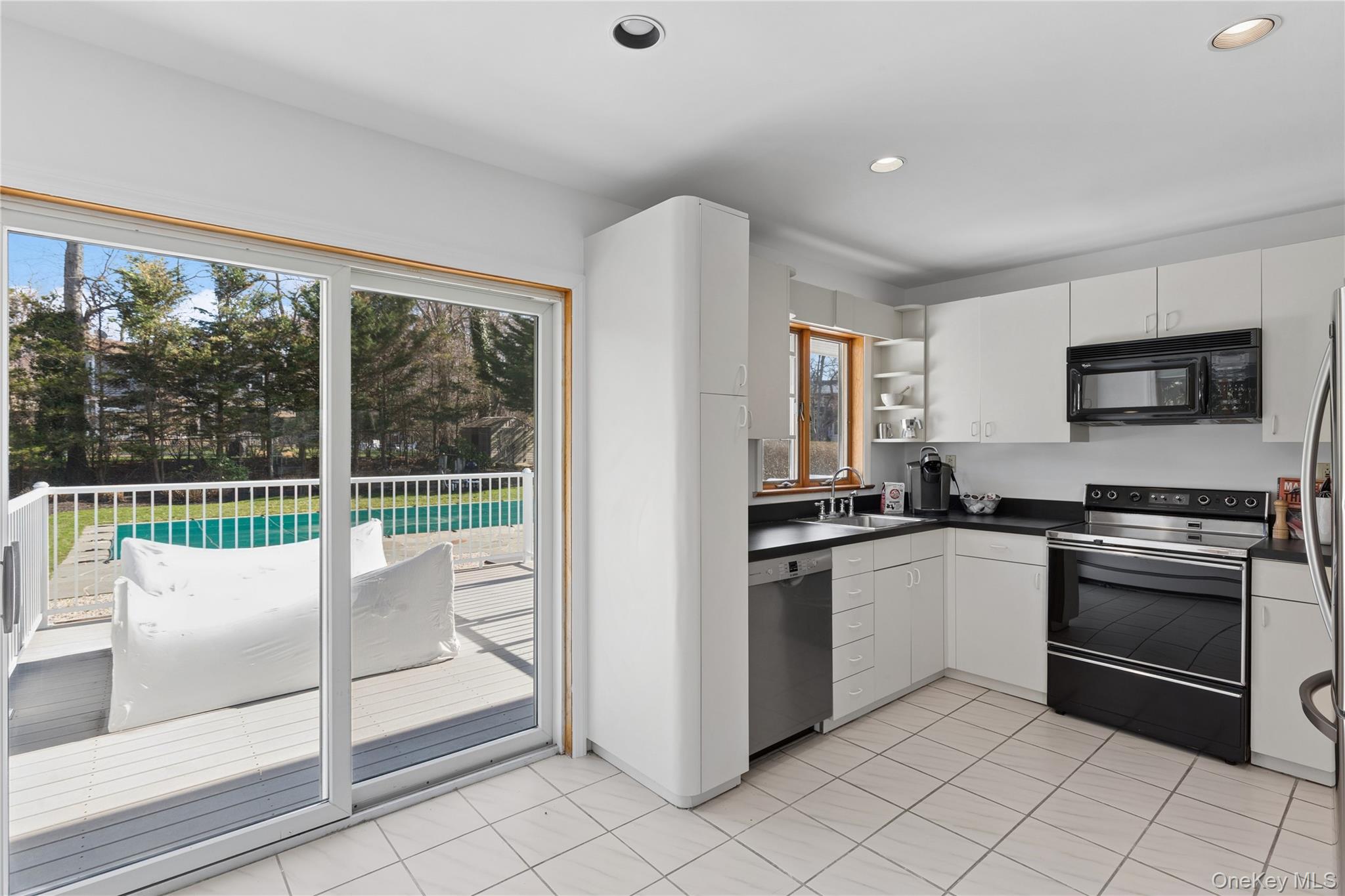 18 S Harbor Drive – For Rent photo 9