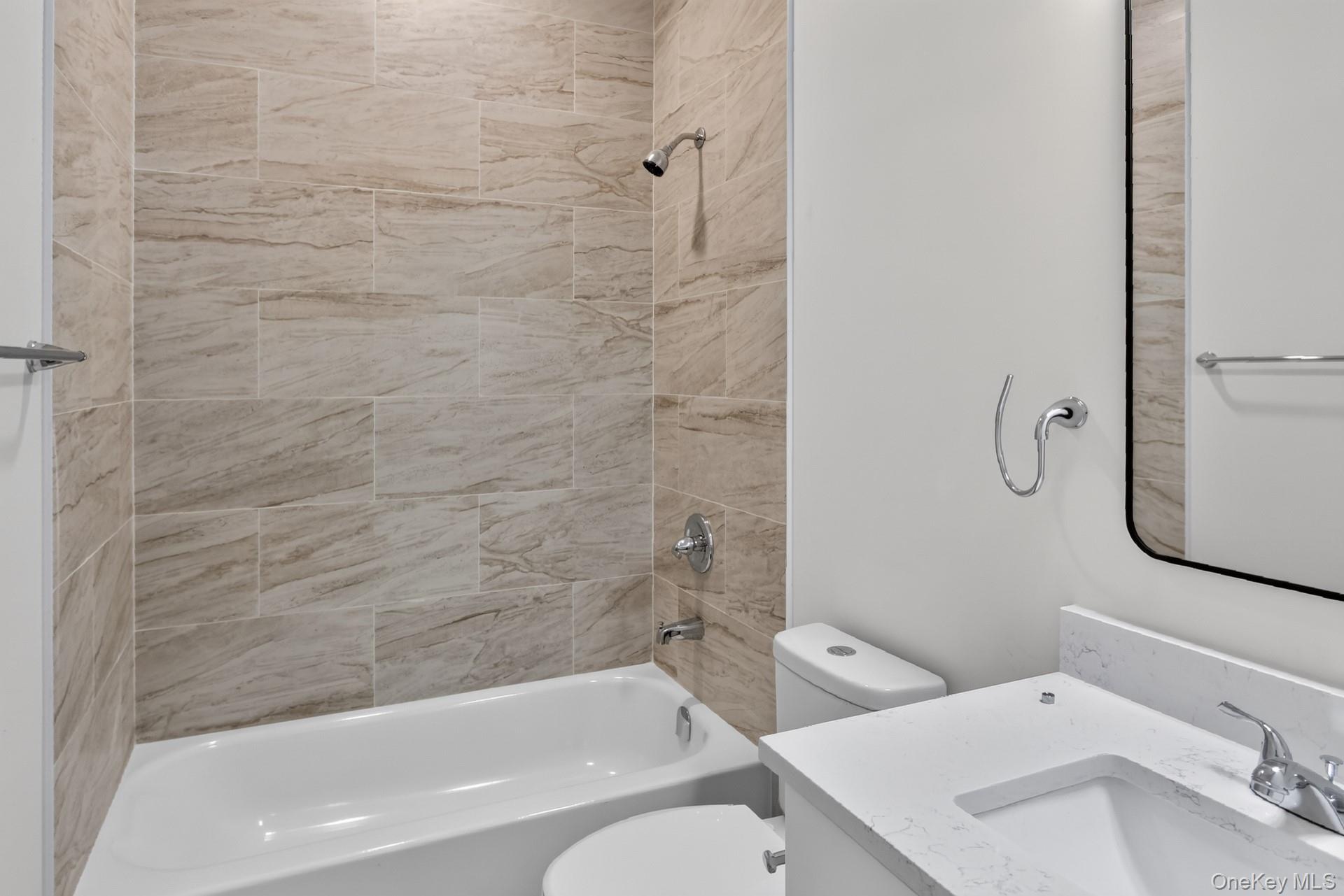 16 Dowd Street – For Rent photo 31