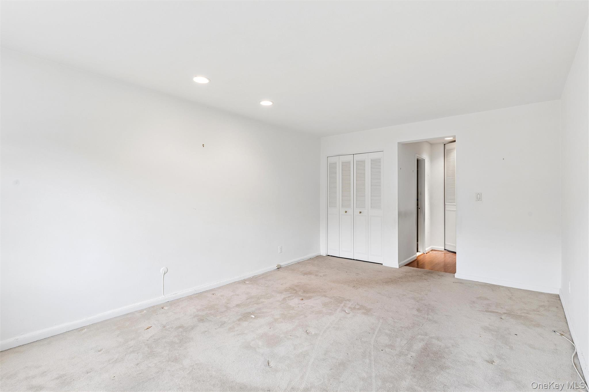 40 Stoner Avenue, Unit 1R photo 18