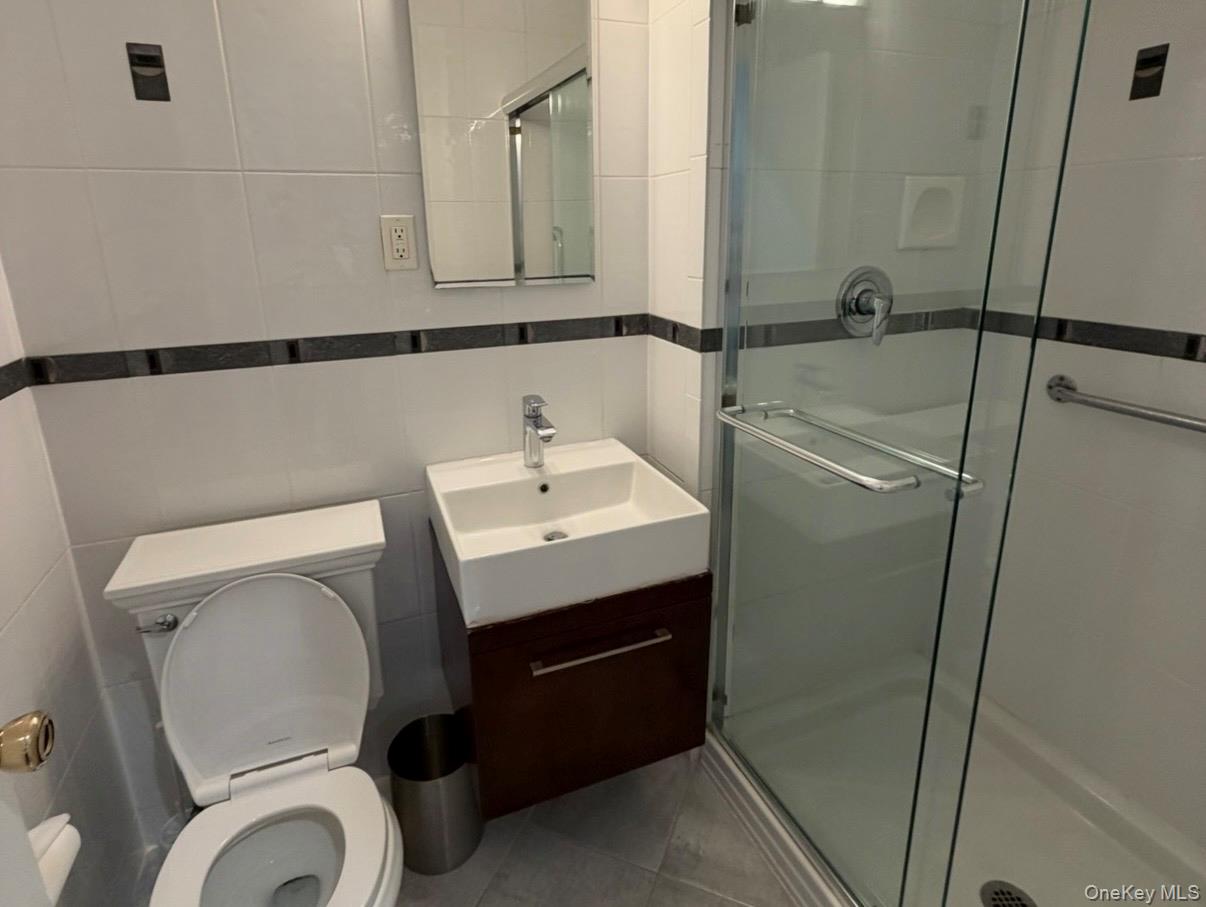 40 Stoner Avenue, Unit 1R photo 13