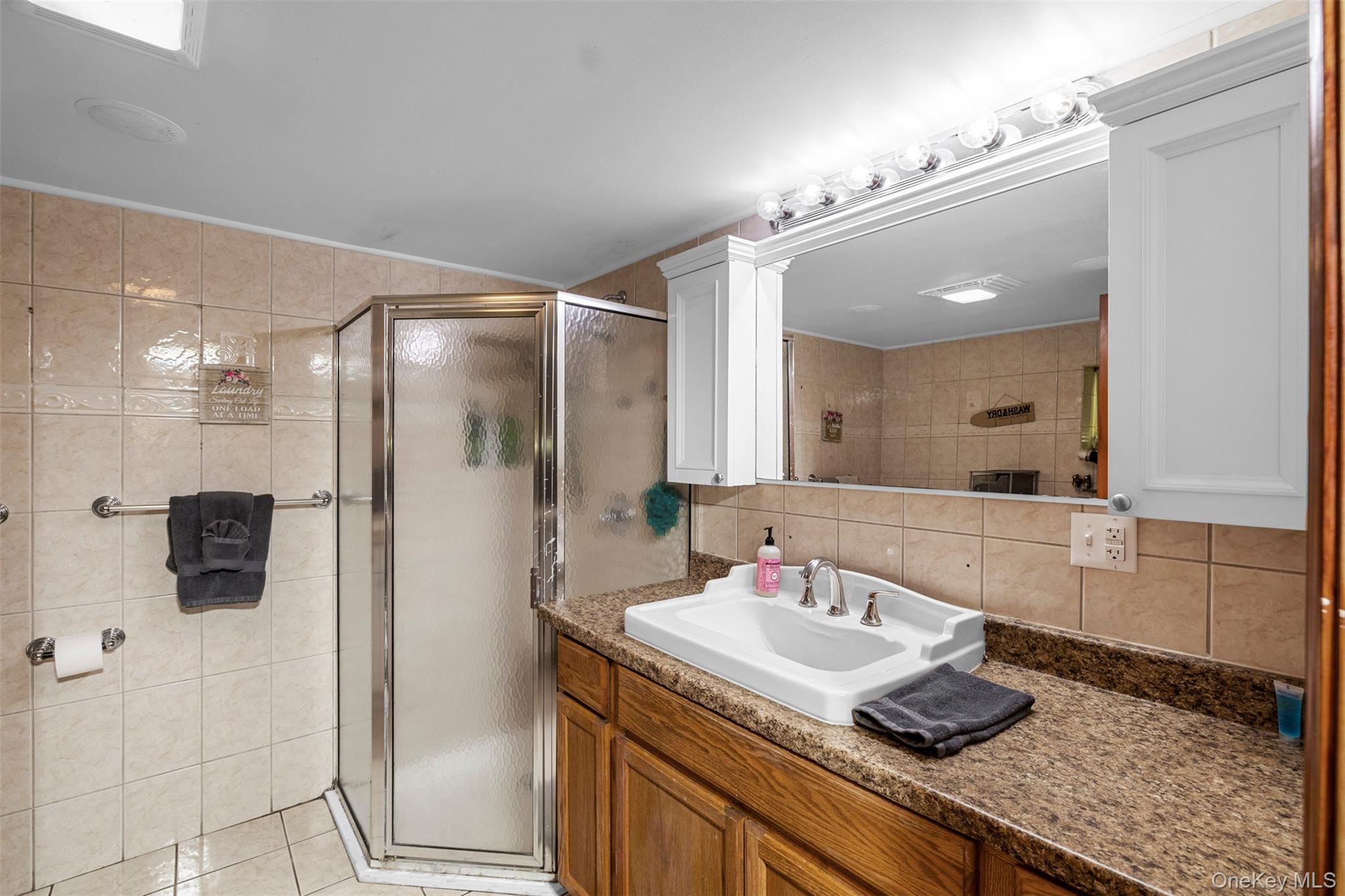 2 May Place – For Sale photo 38