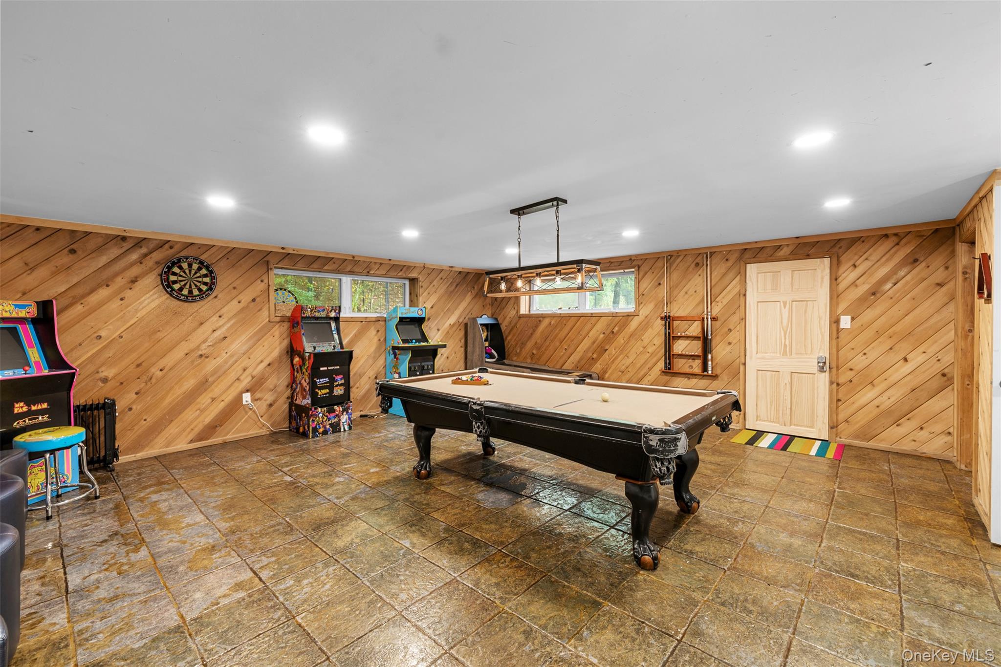 2 May Place – For Sale photo 41
