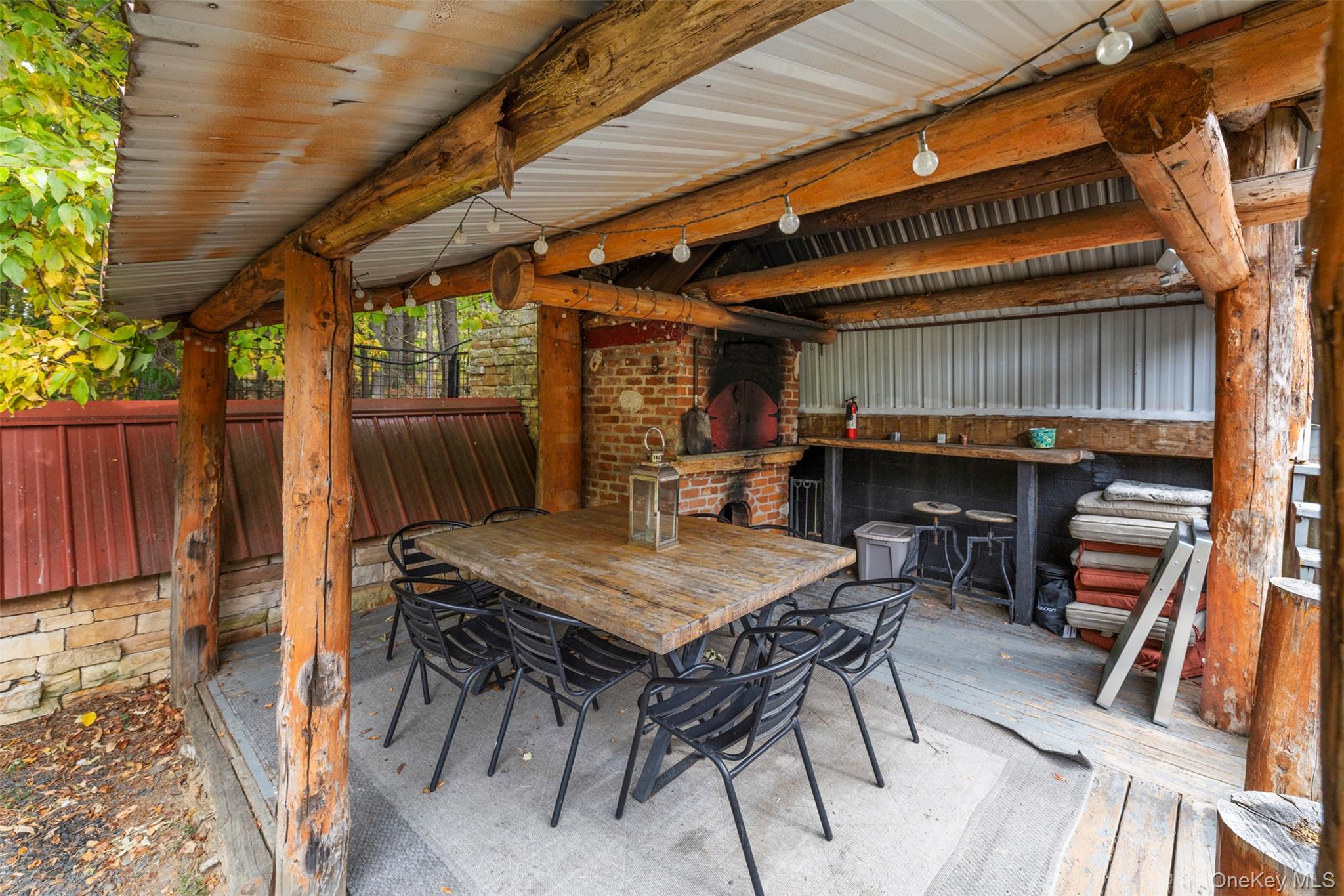 2 May Place – For Sale photo 19