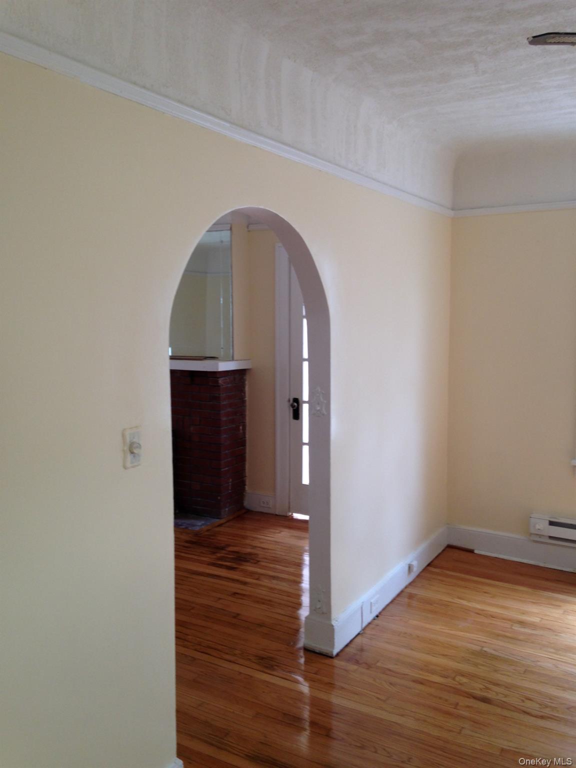 1 Hammond Street – For Sale photo 5