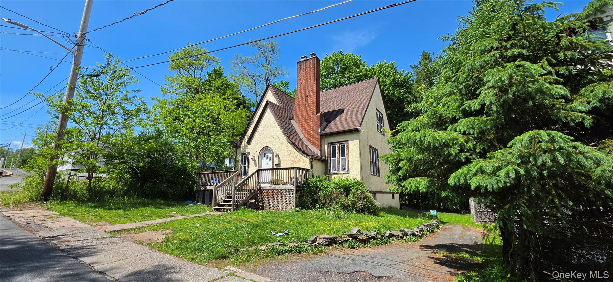 1 Hammond Street – For Sale