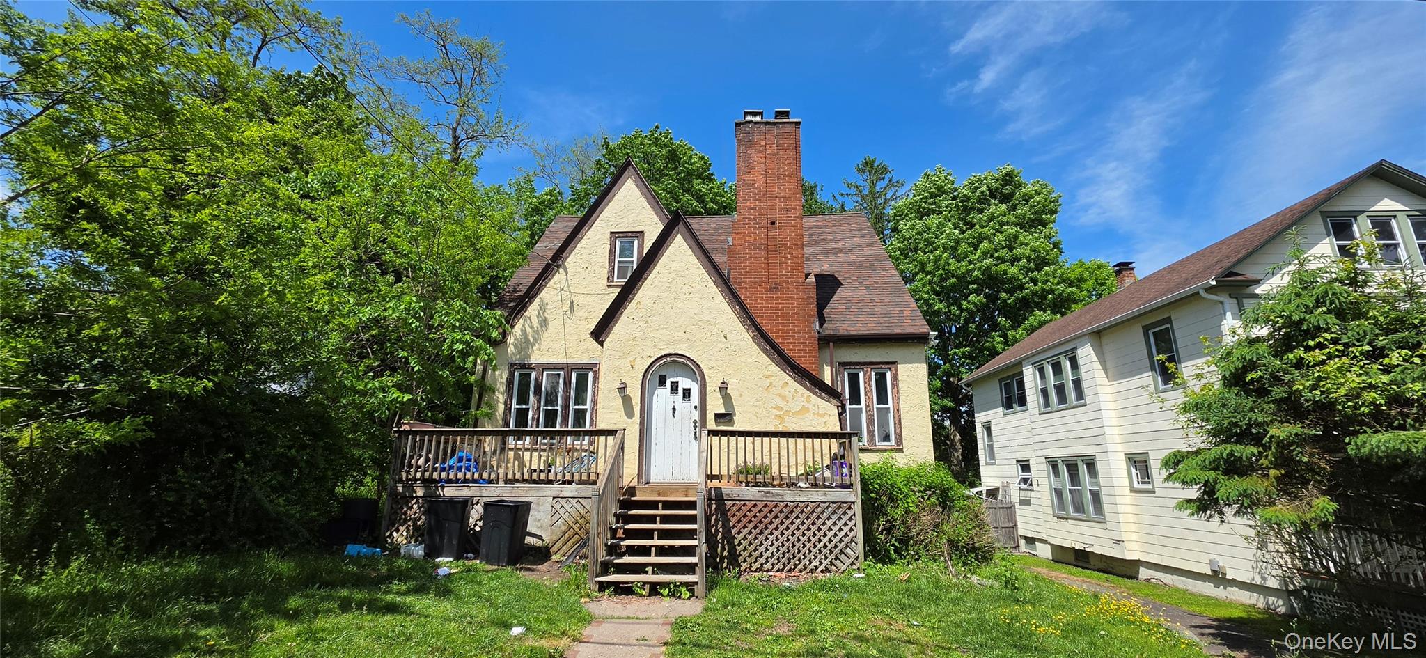 1 Hammond Street – For Sale photo 2