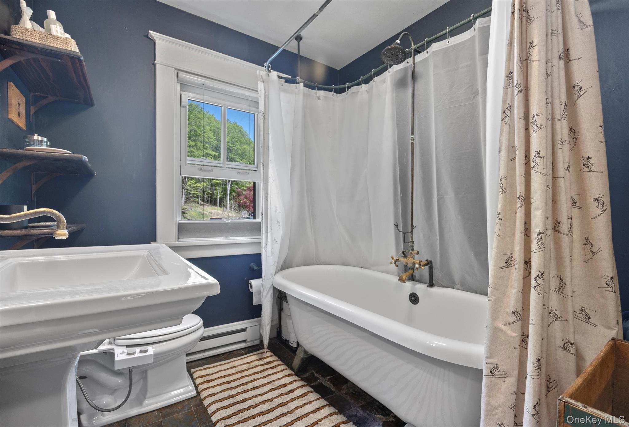 6 Autumn Lane – For Sale photo 17
