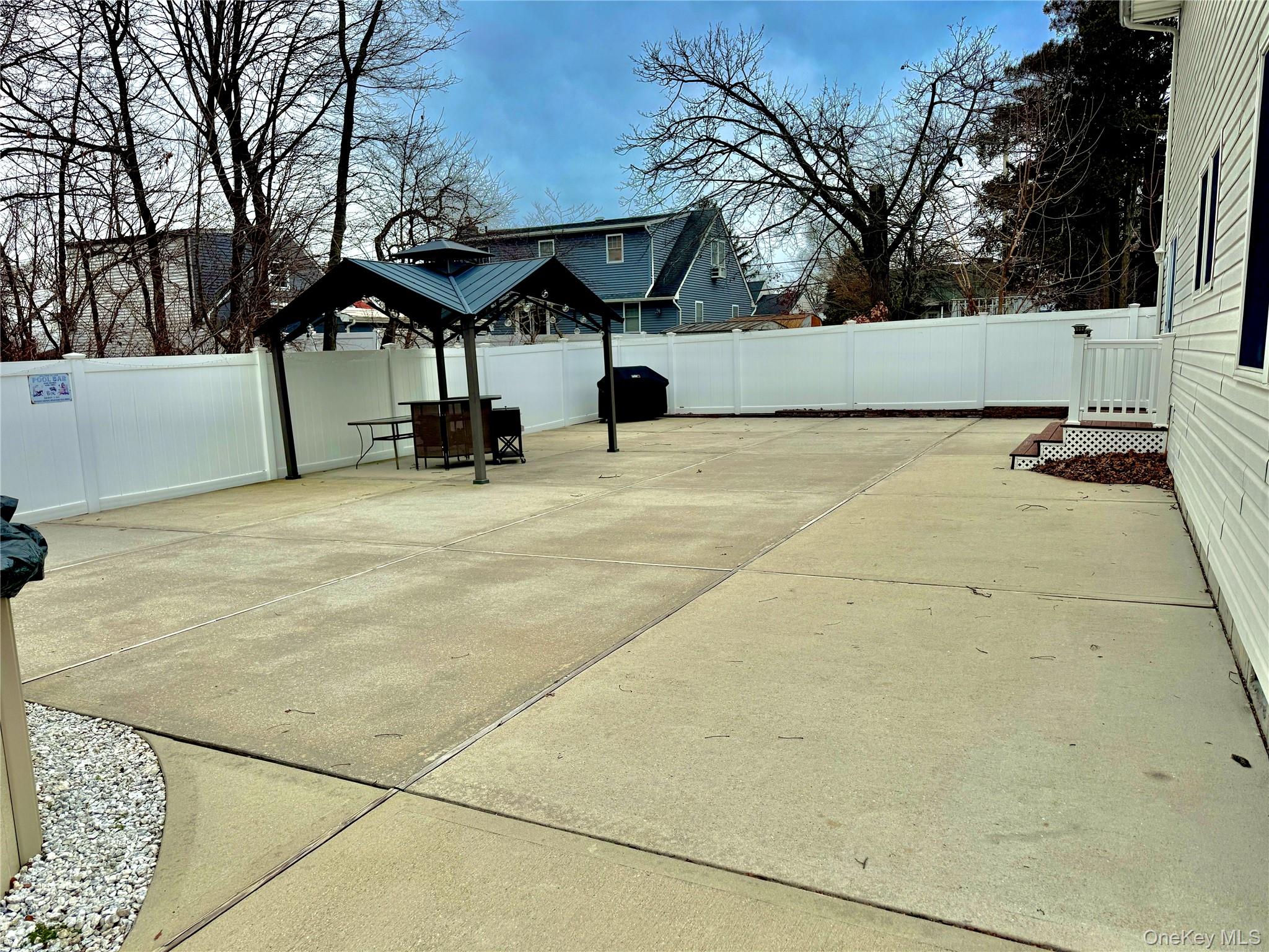 285 Daniel Street – For Sale photo 5