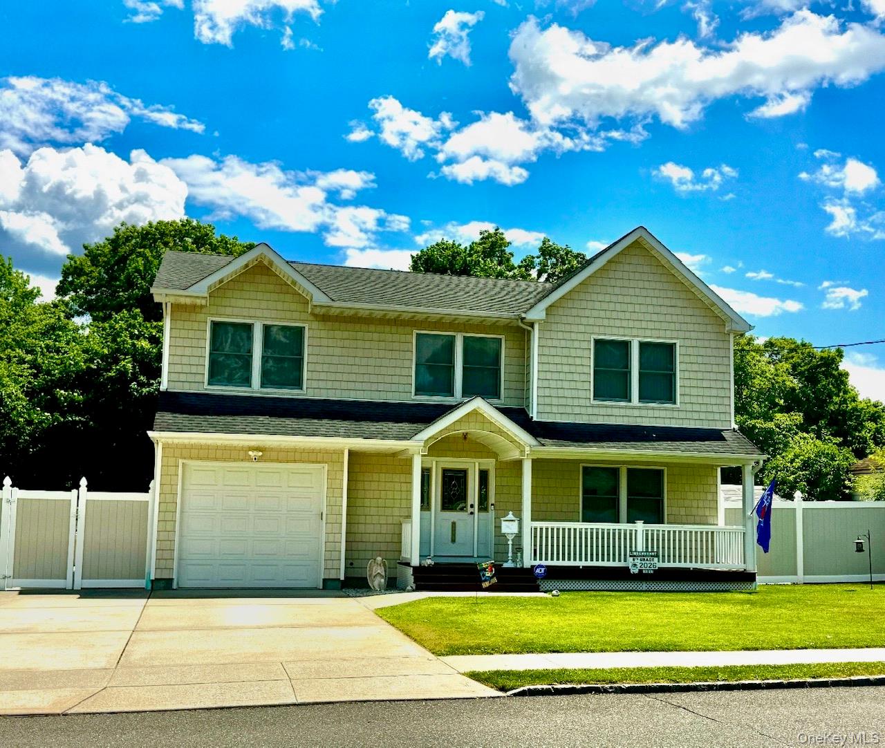 285 Daniel Street – For Sale photo 2