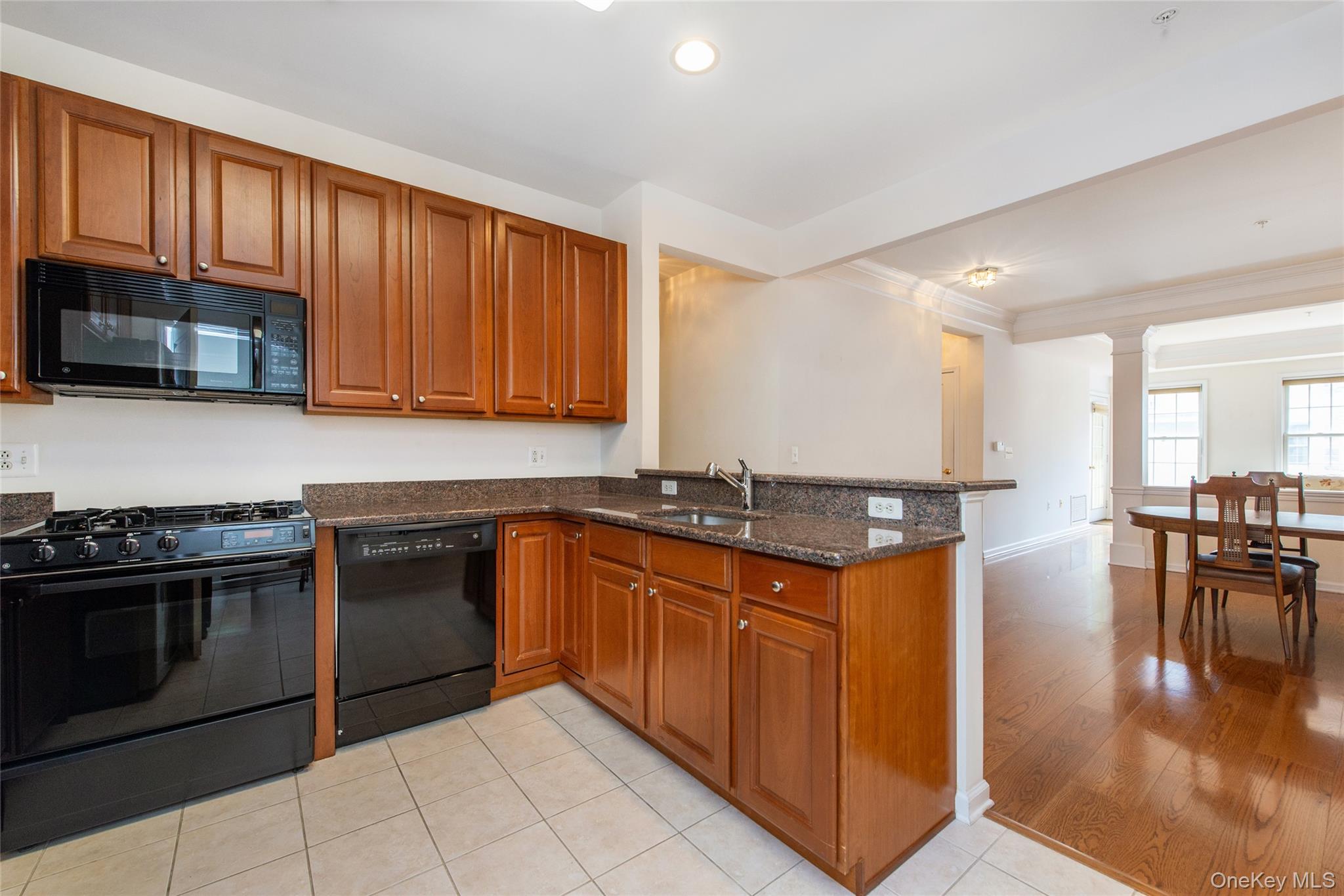 28 N De Baun Avenue, Unit 205 photo 19