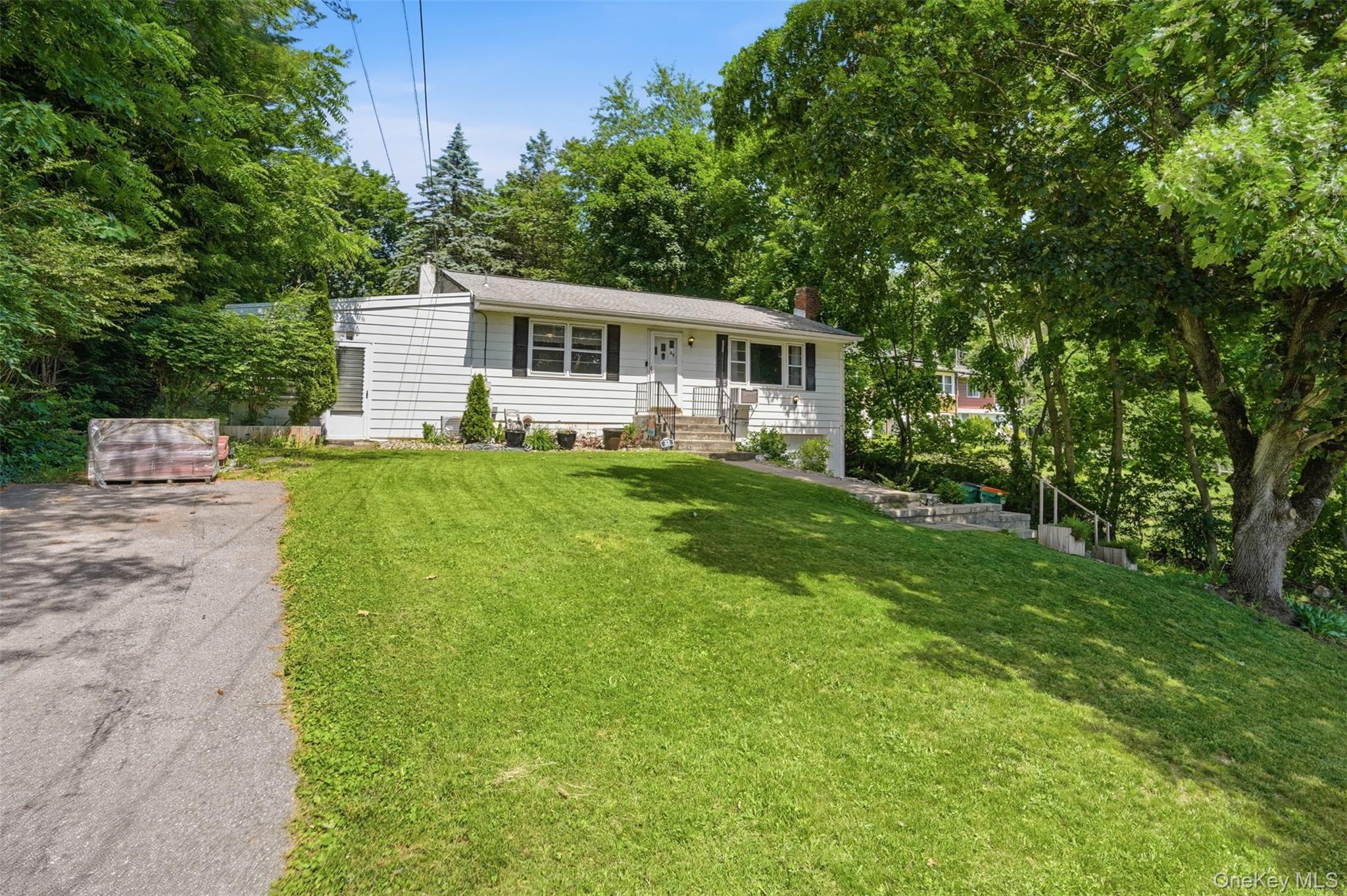 23 Dupay Road – For Sale photo 5