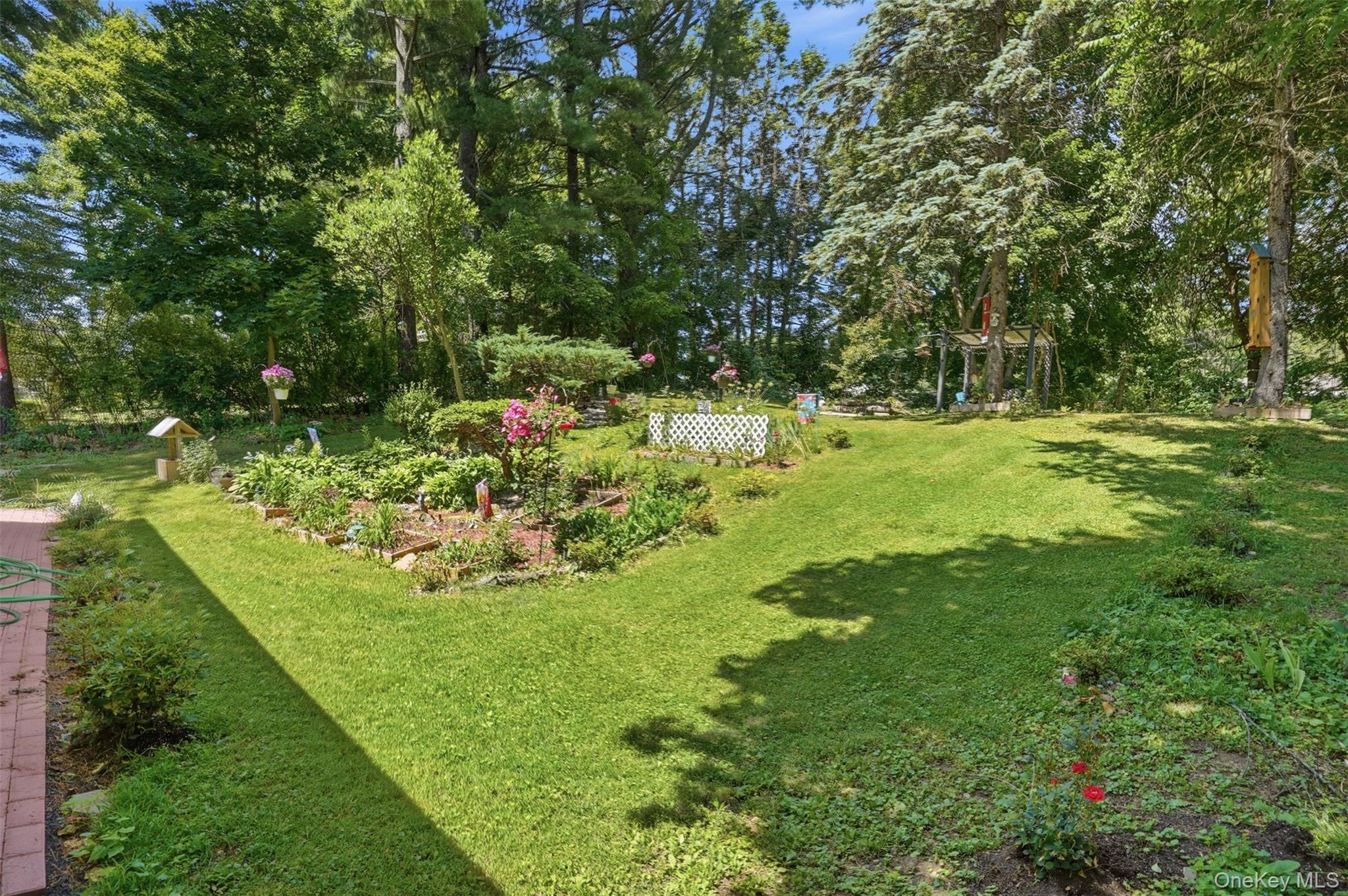23 Dupay Road – For Sale photo 18