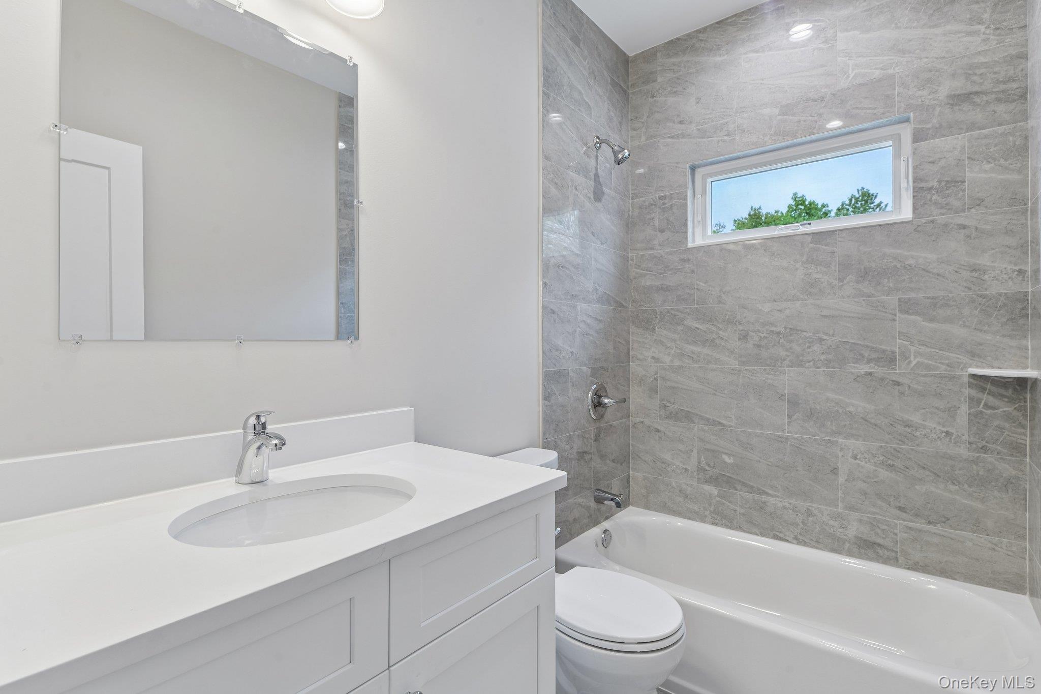 384 Scudder Avenue, Unit Lot 2 photo 18