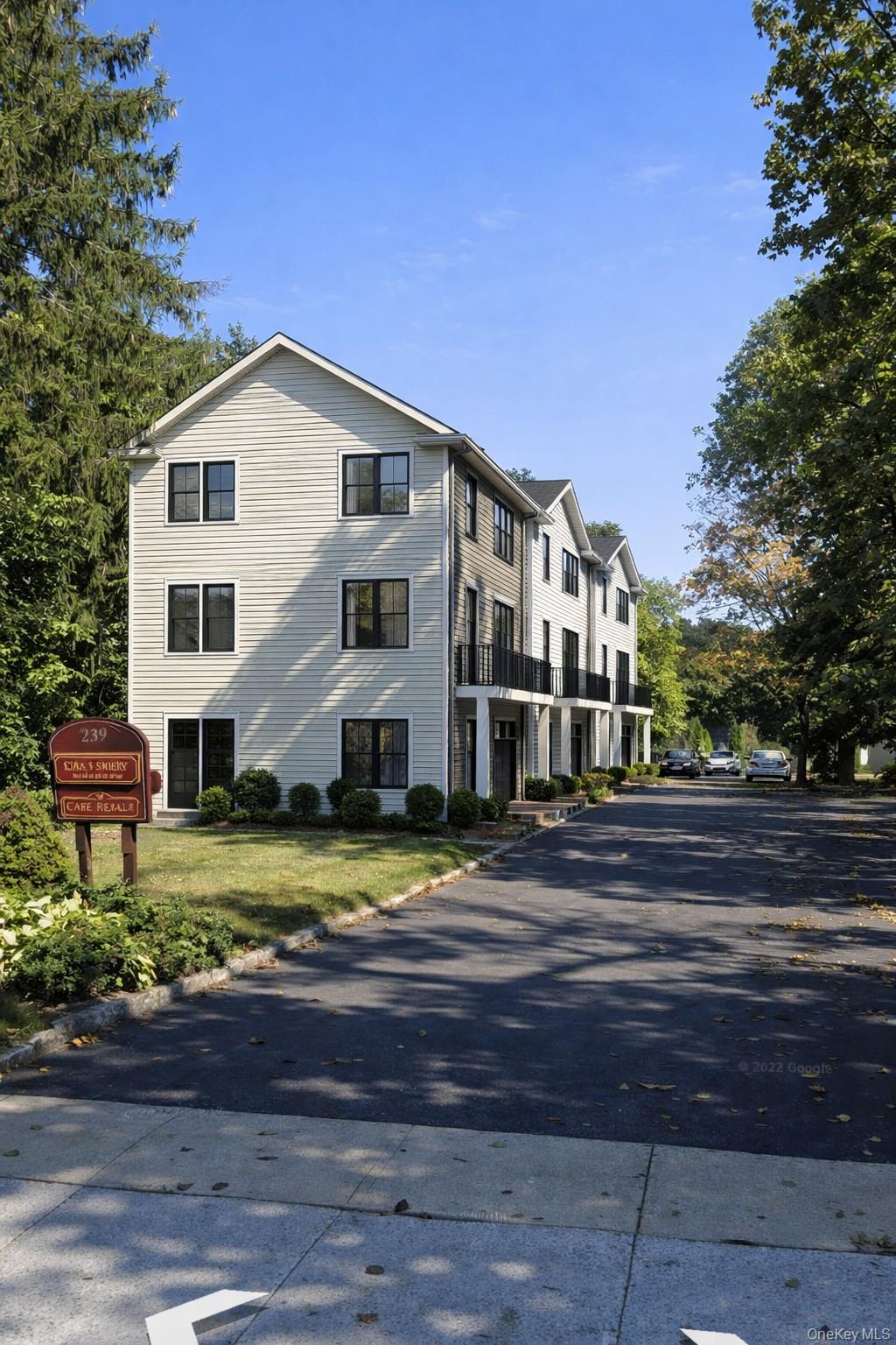 239 Lexington Avenue – For Sale photo 13