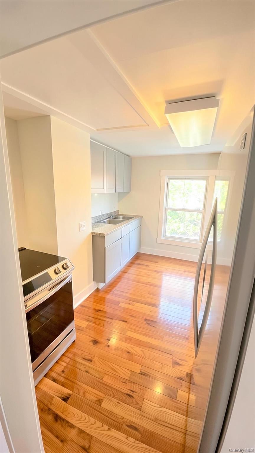 239 Lexington Avenue – For Sale photo 6