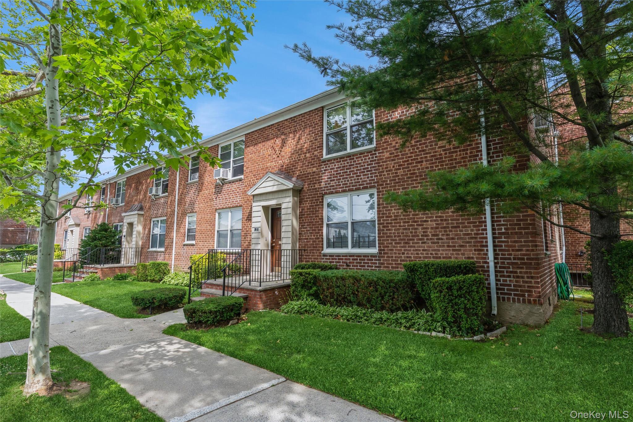 205-15 36th Avenue, Unit 378 photo 2