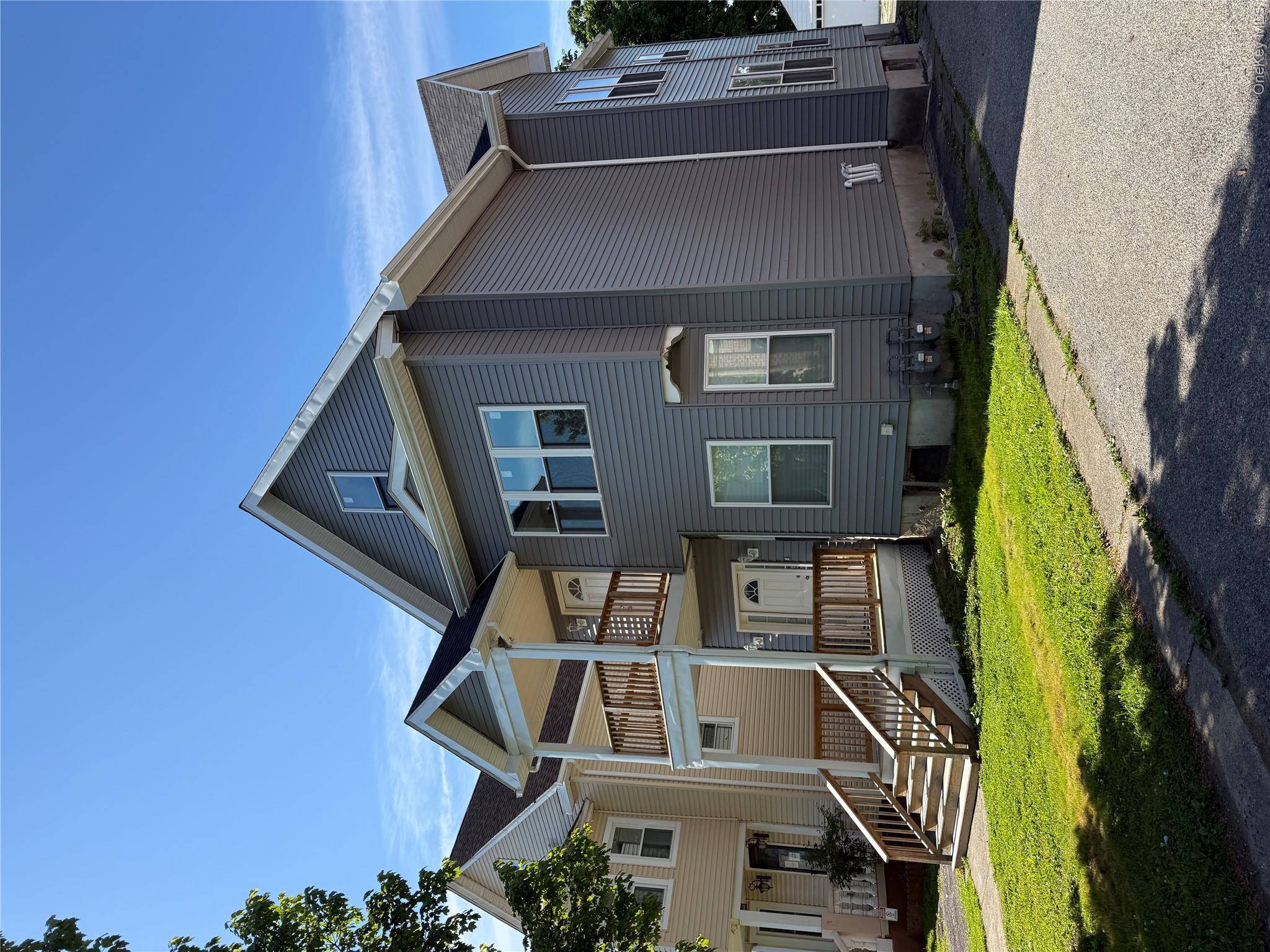 228 Mansion Street – For Rent