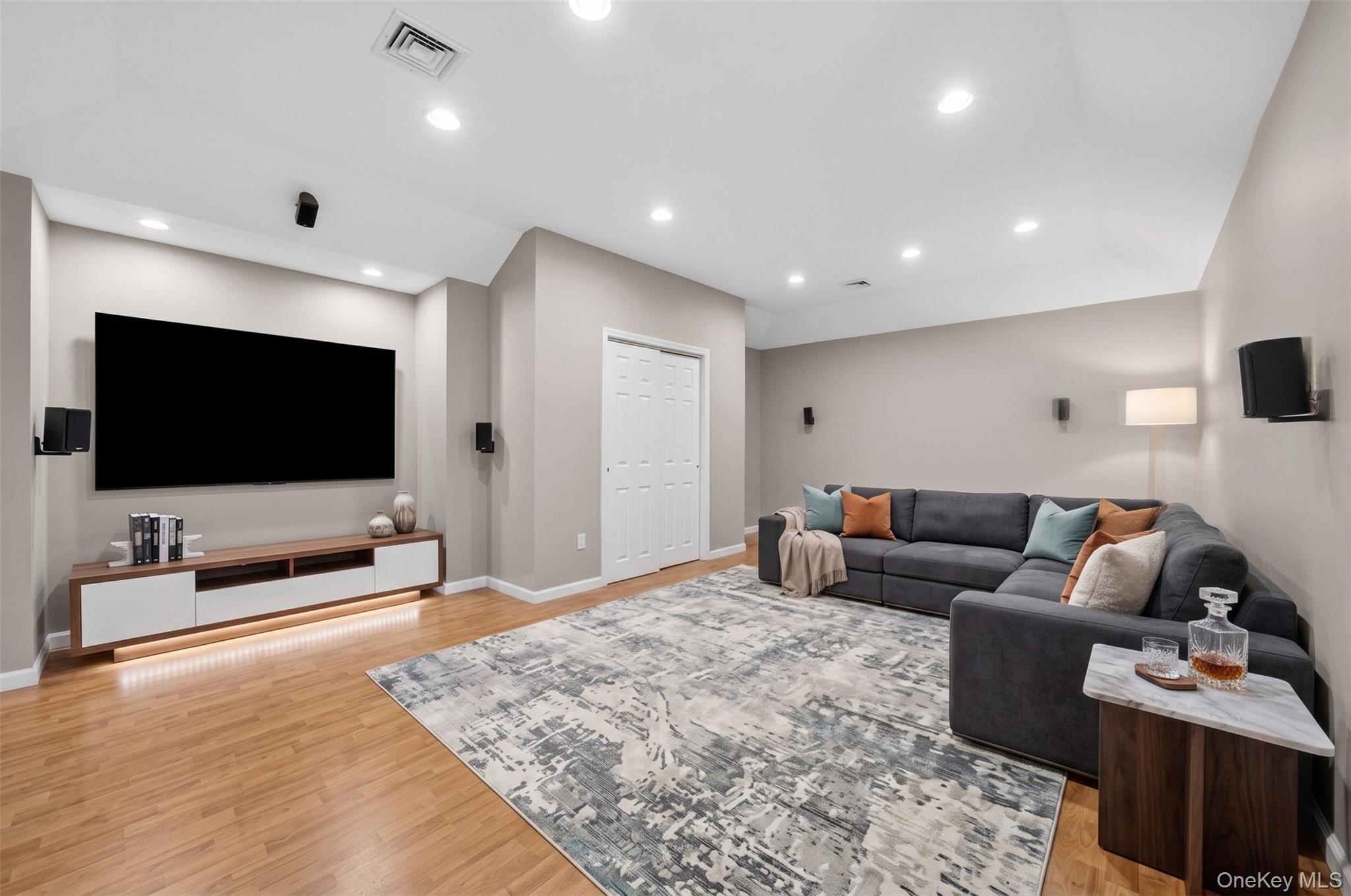 19 Grand View Terrace – For Sale photo 24