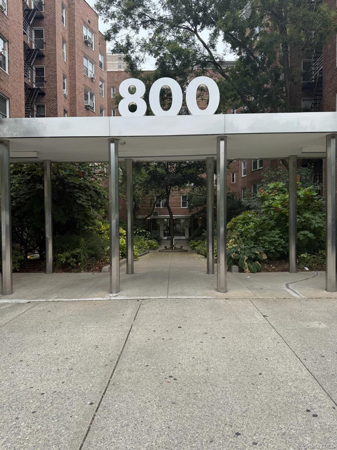 800 Grand Concourse, Unit LEN