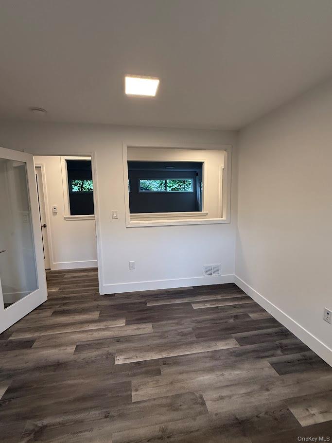 149 S Grand Avenue – For Sale photo 3