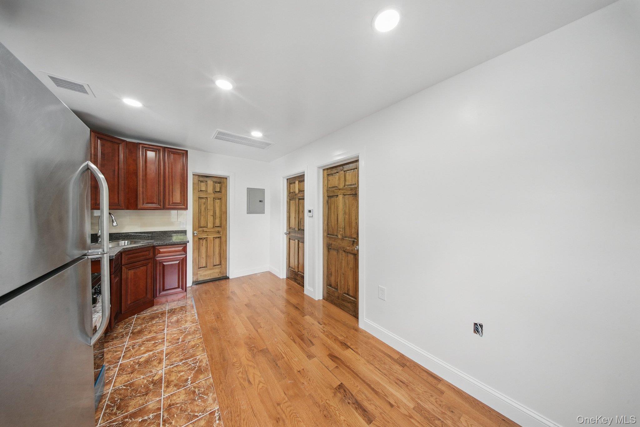 14 Yankee Place, Unit 7 photo 2