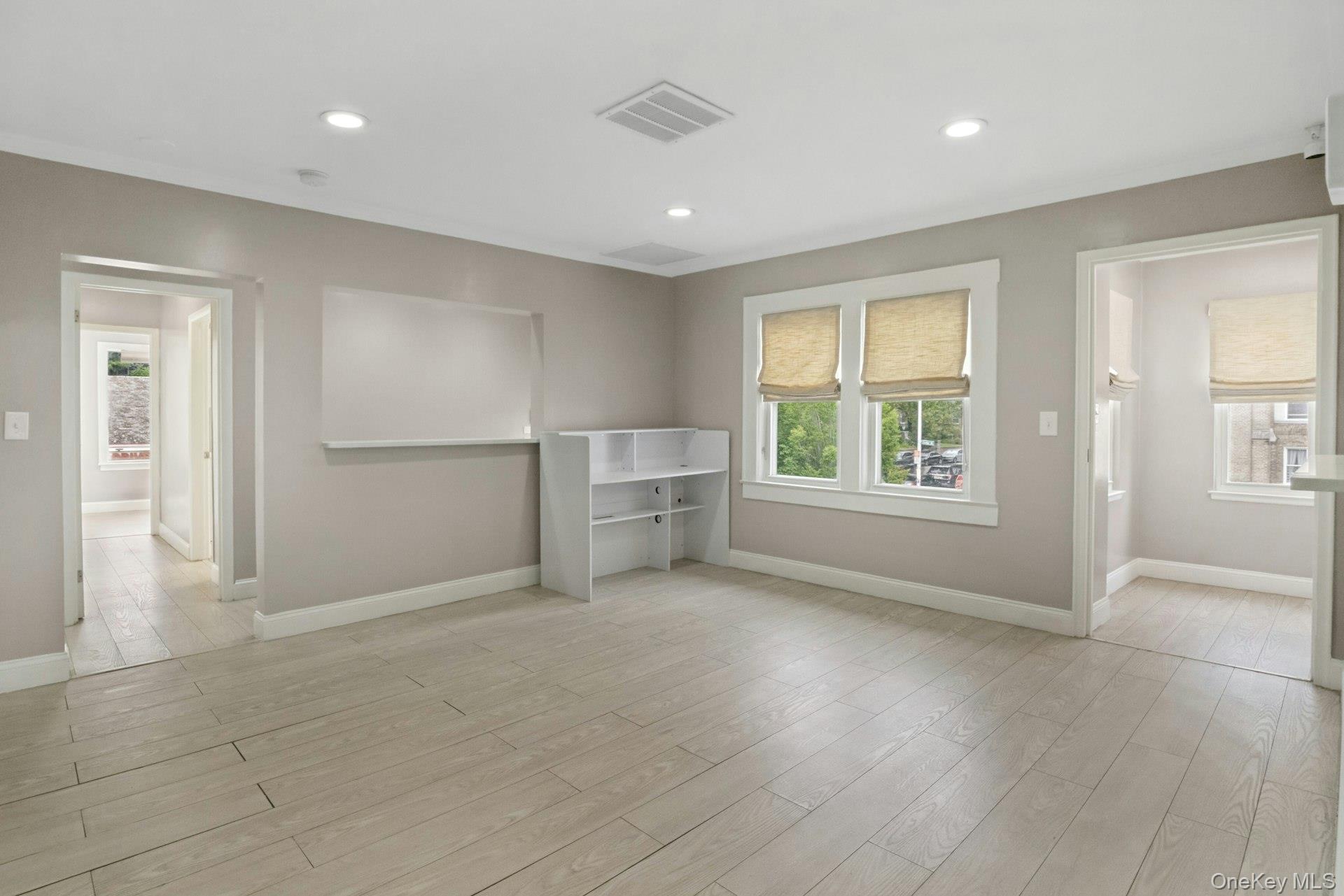 504 Gramatan Avenue, Unit 2nd Floor photo 10