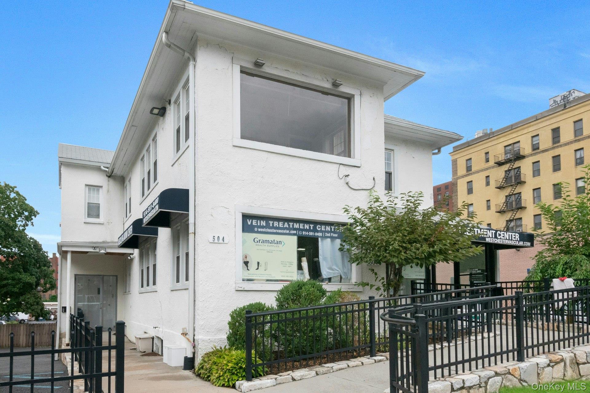504 Gramatan Avenue, Unit 2nd Floor