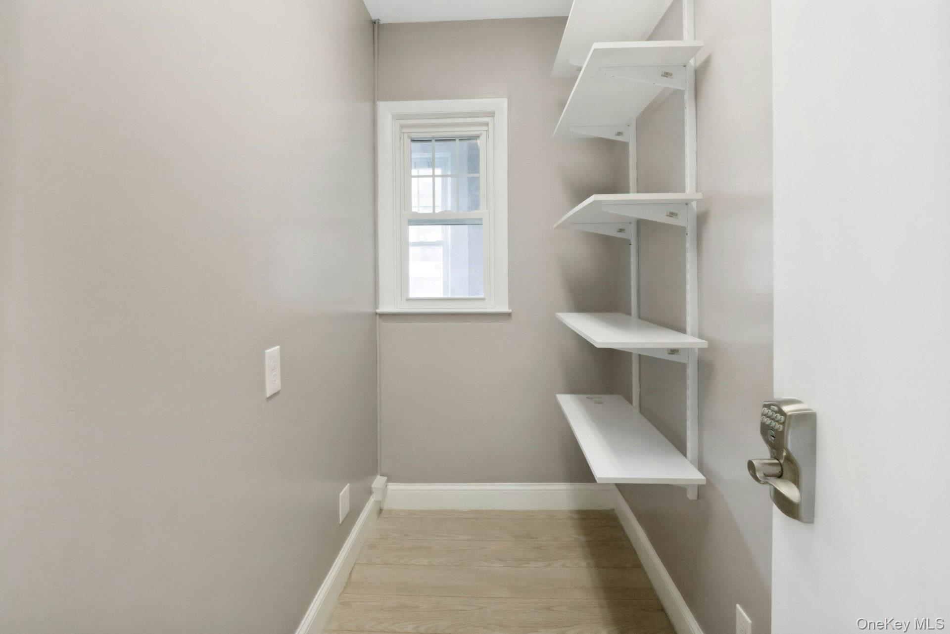 504 Gramatan Avenue, Unit 2nd Floor photo 19