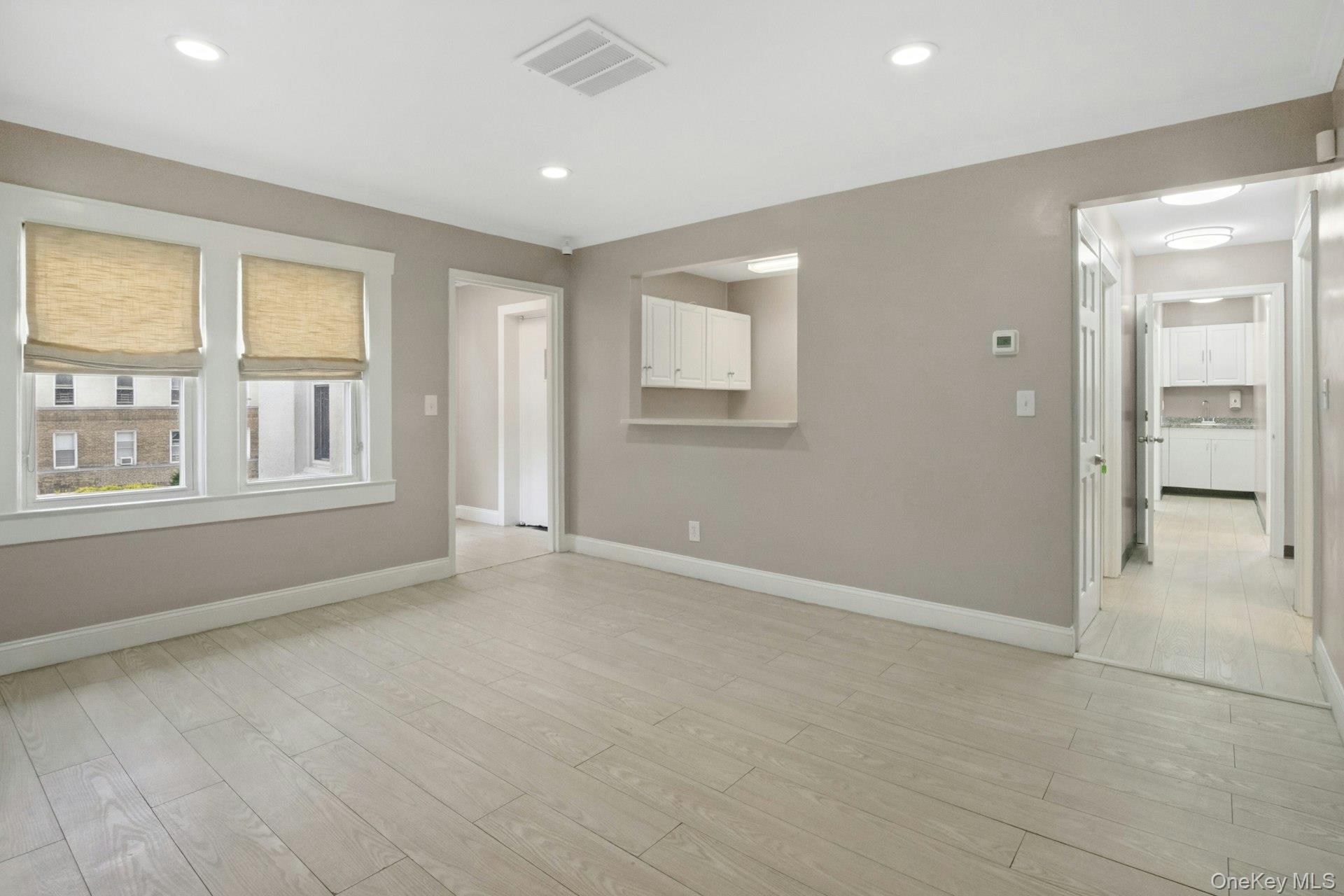504 Gramatan Avenue, Unit 2nd Floor photo 9