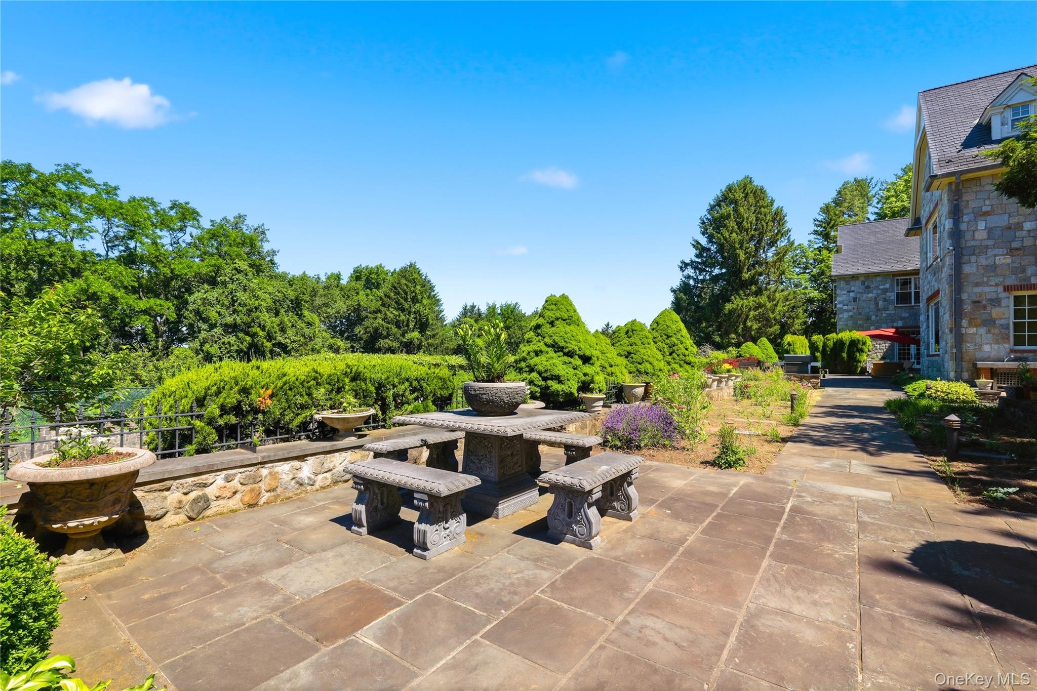 196 McLain Street – For Sale photo 41