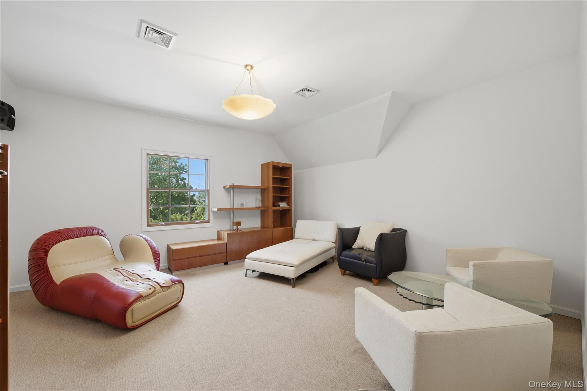 196 McLain Street – For Sale photo 32